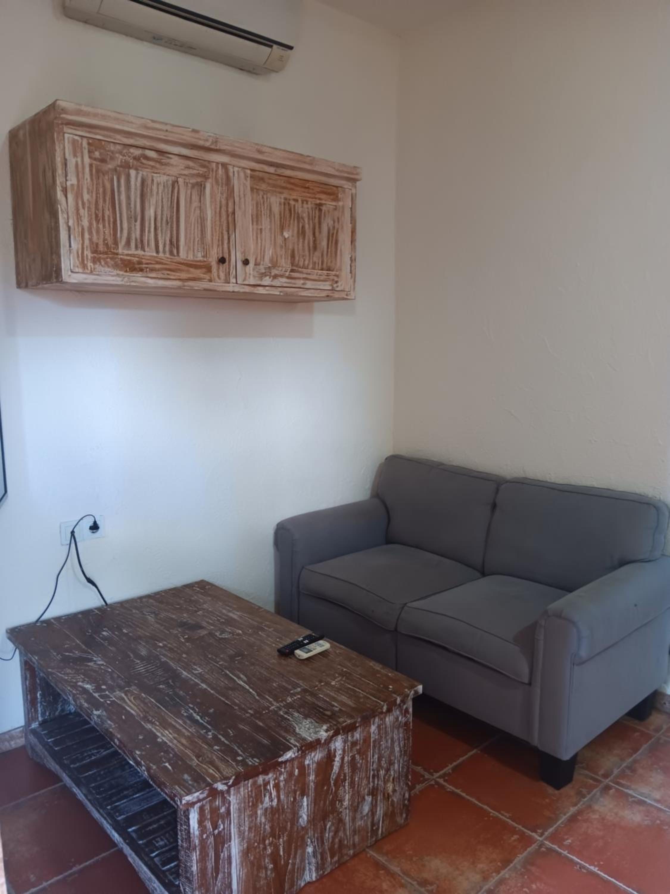 Apartment with Mountain View photo 3