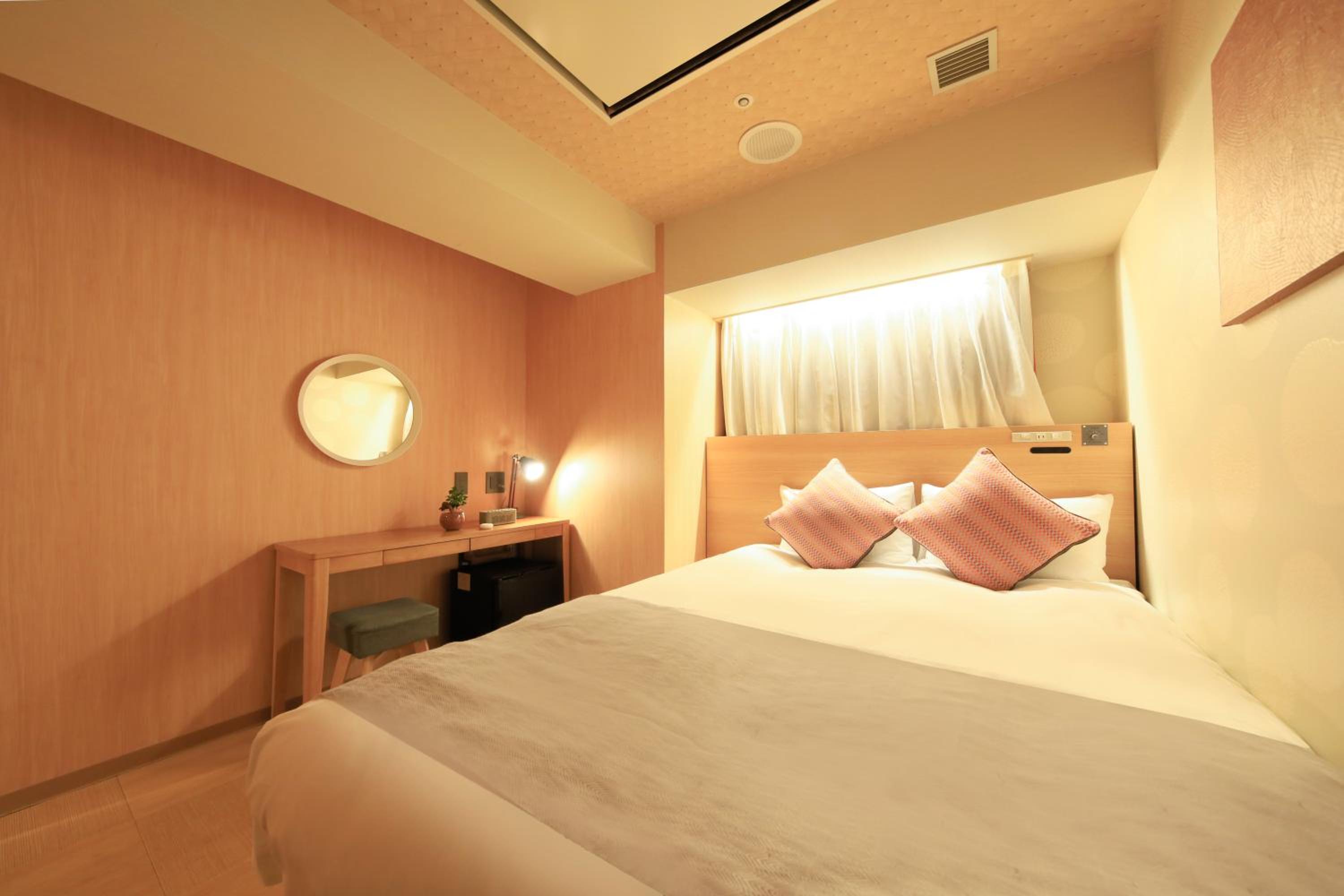 Standard Double Room - Non-Smoking