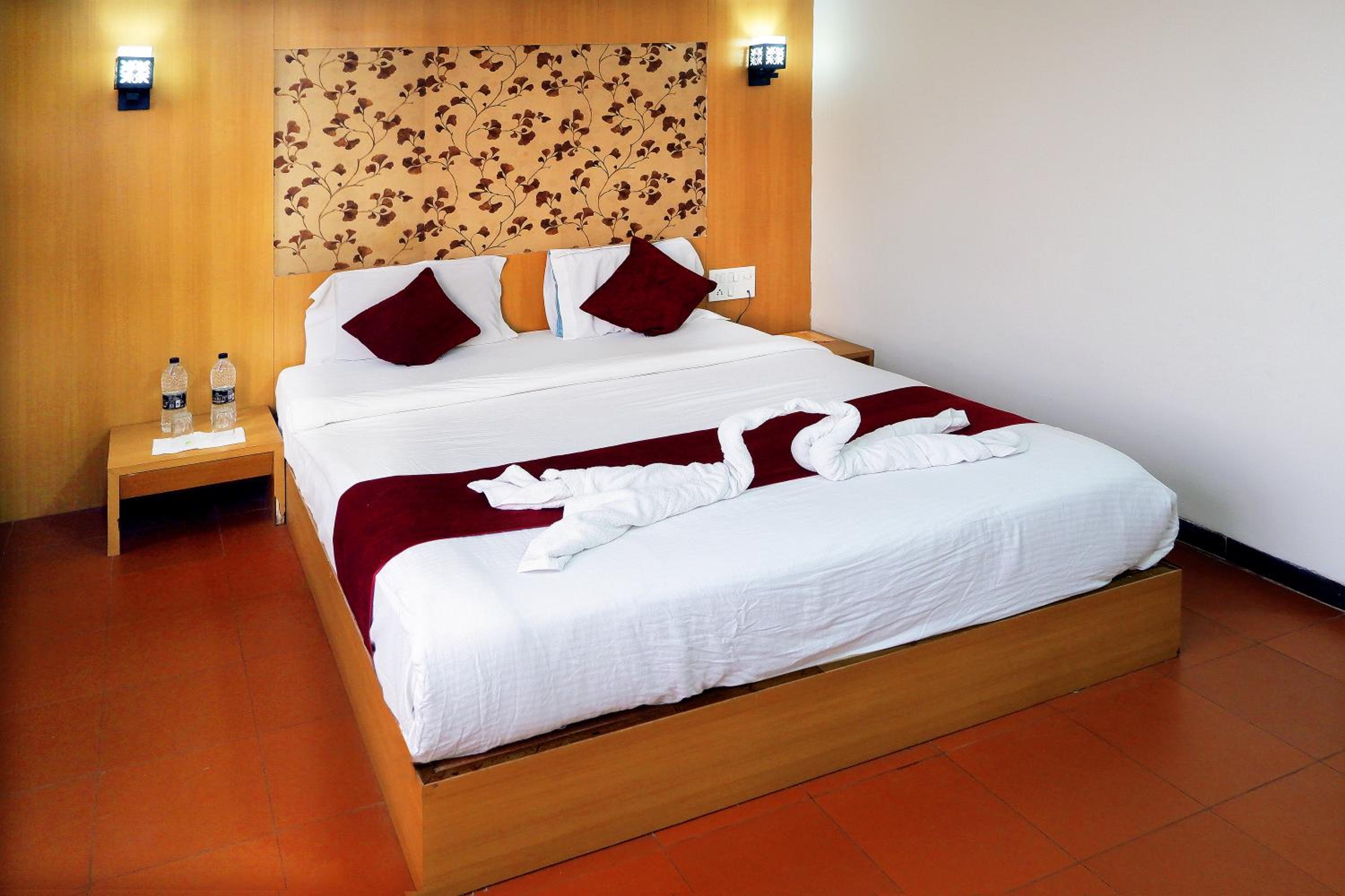 Executive Queen Room with Two Queen Beds photo 2