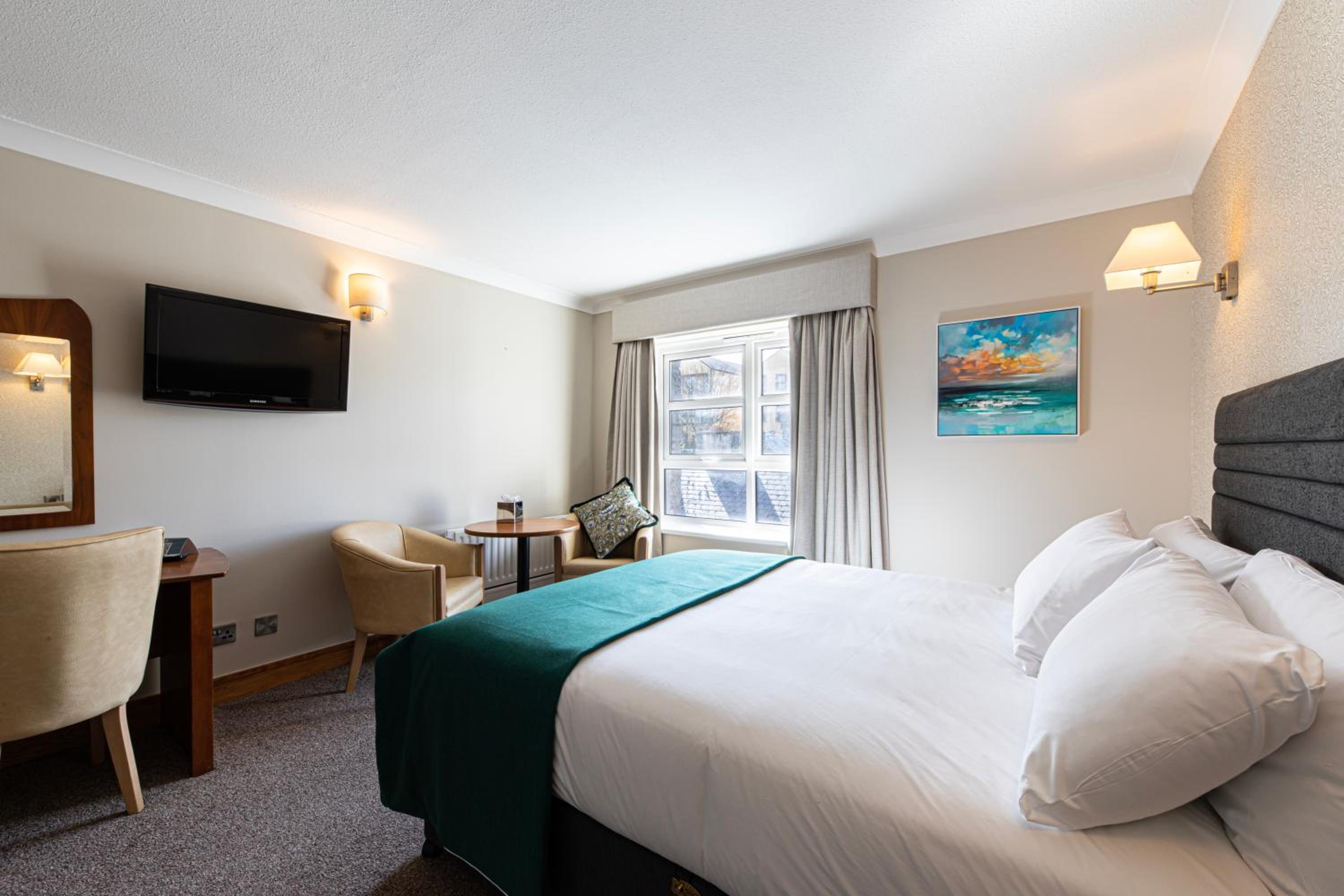 Double Room with Street View - Photo 9