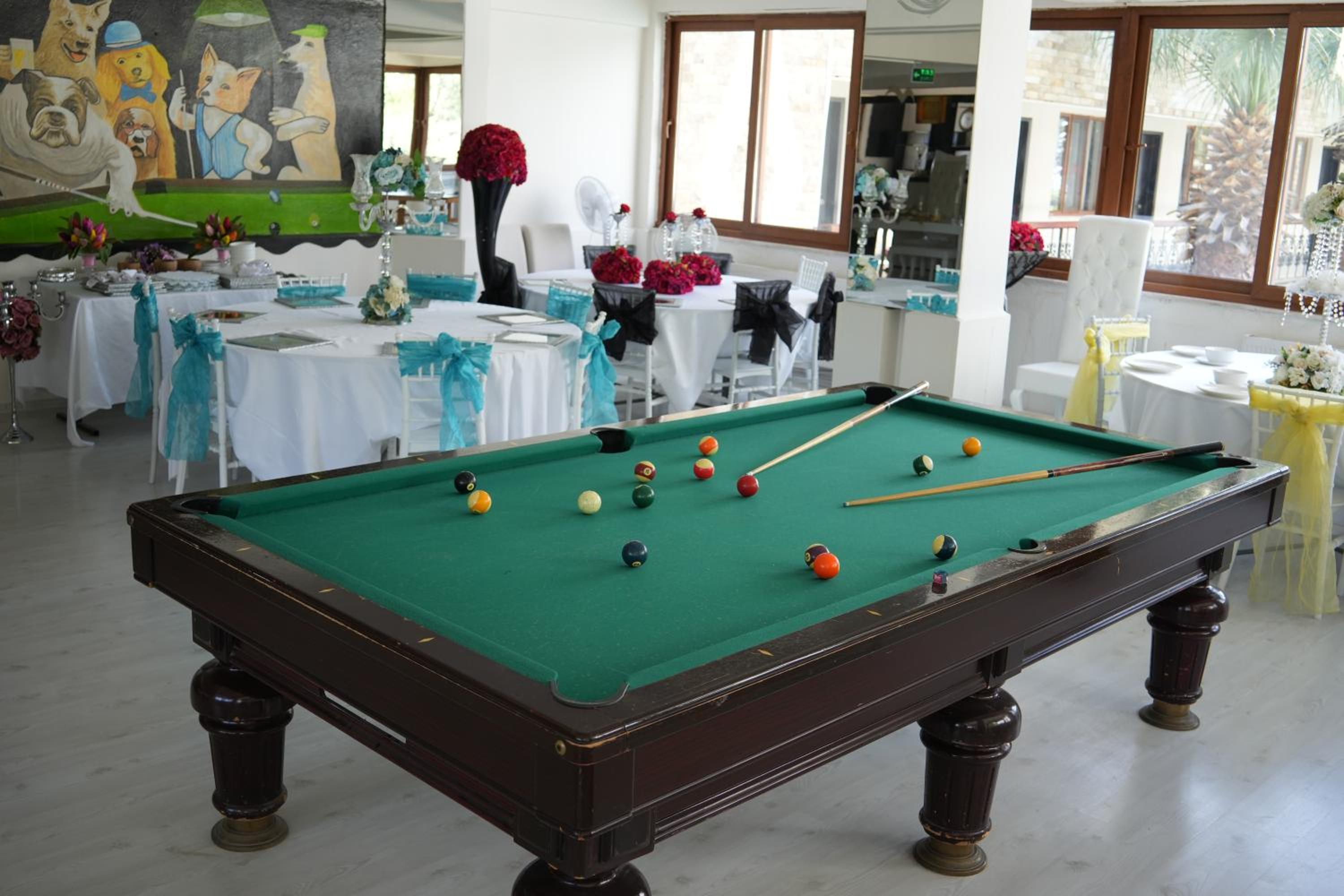 Double Room with Pool View - Photo 11