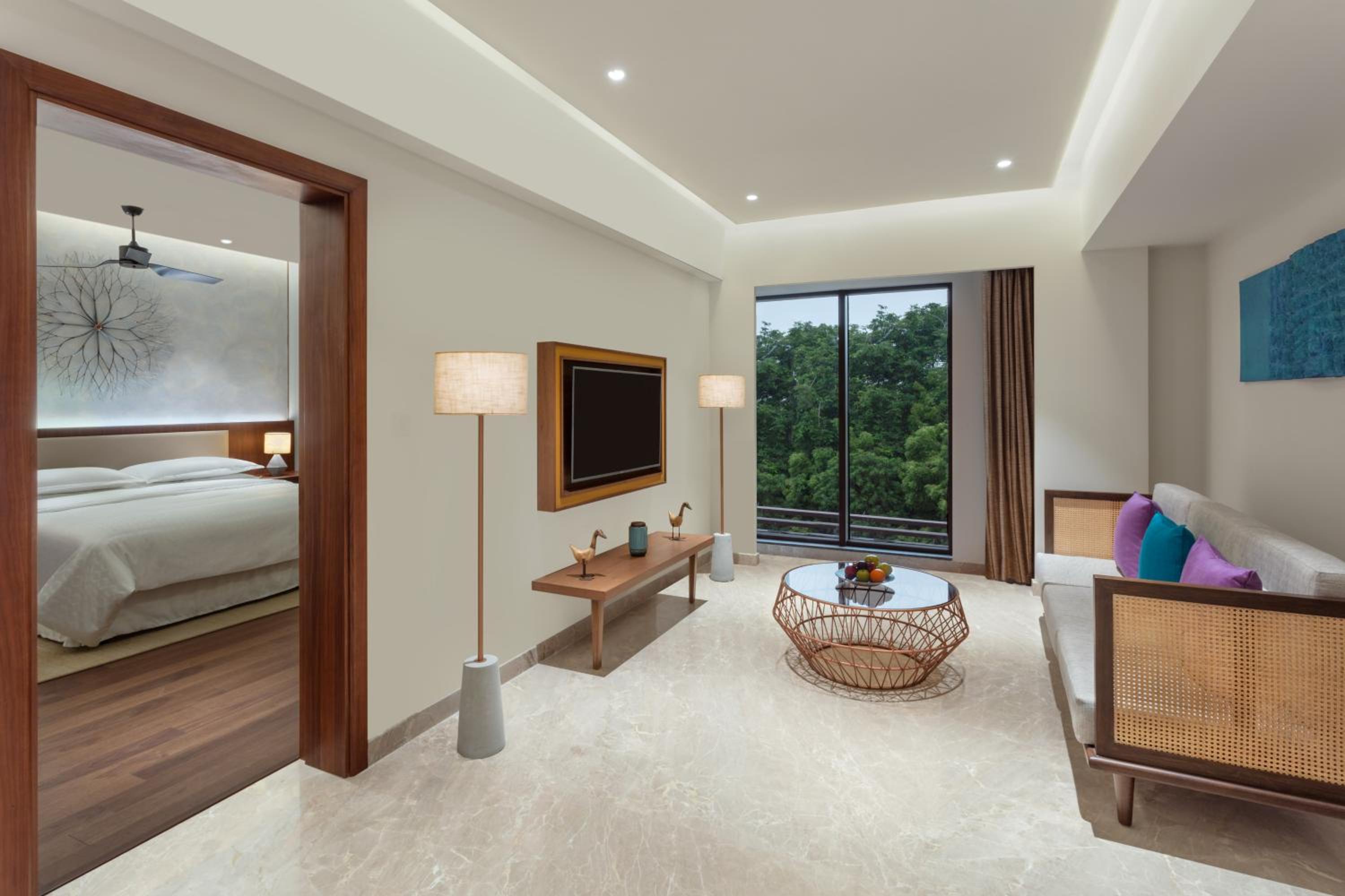 Executive Suite - Complimentary HiTea by the Beach
