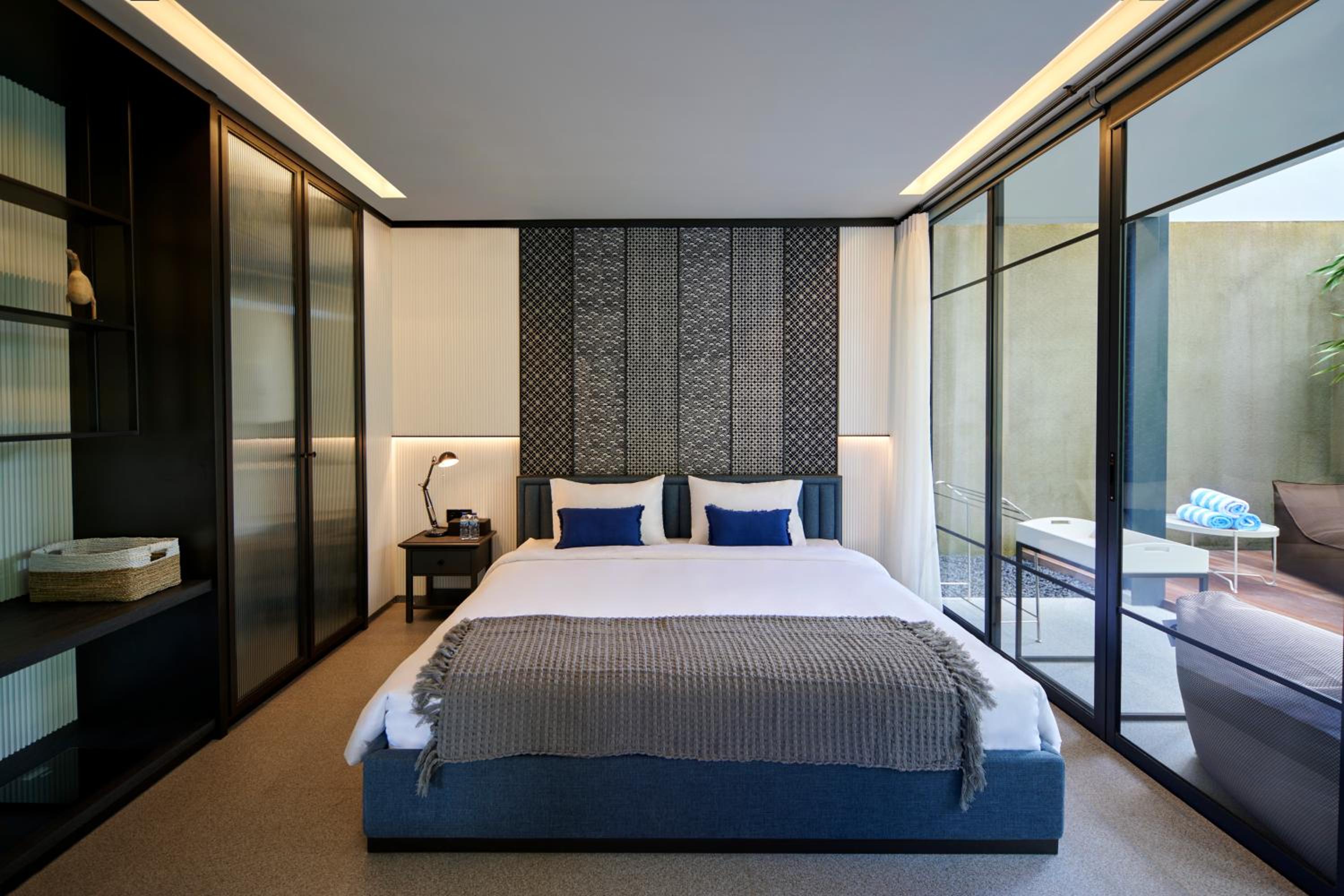 Three-Bedroom Villa photo 1