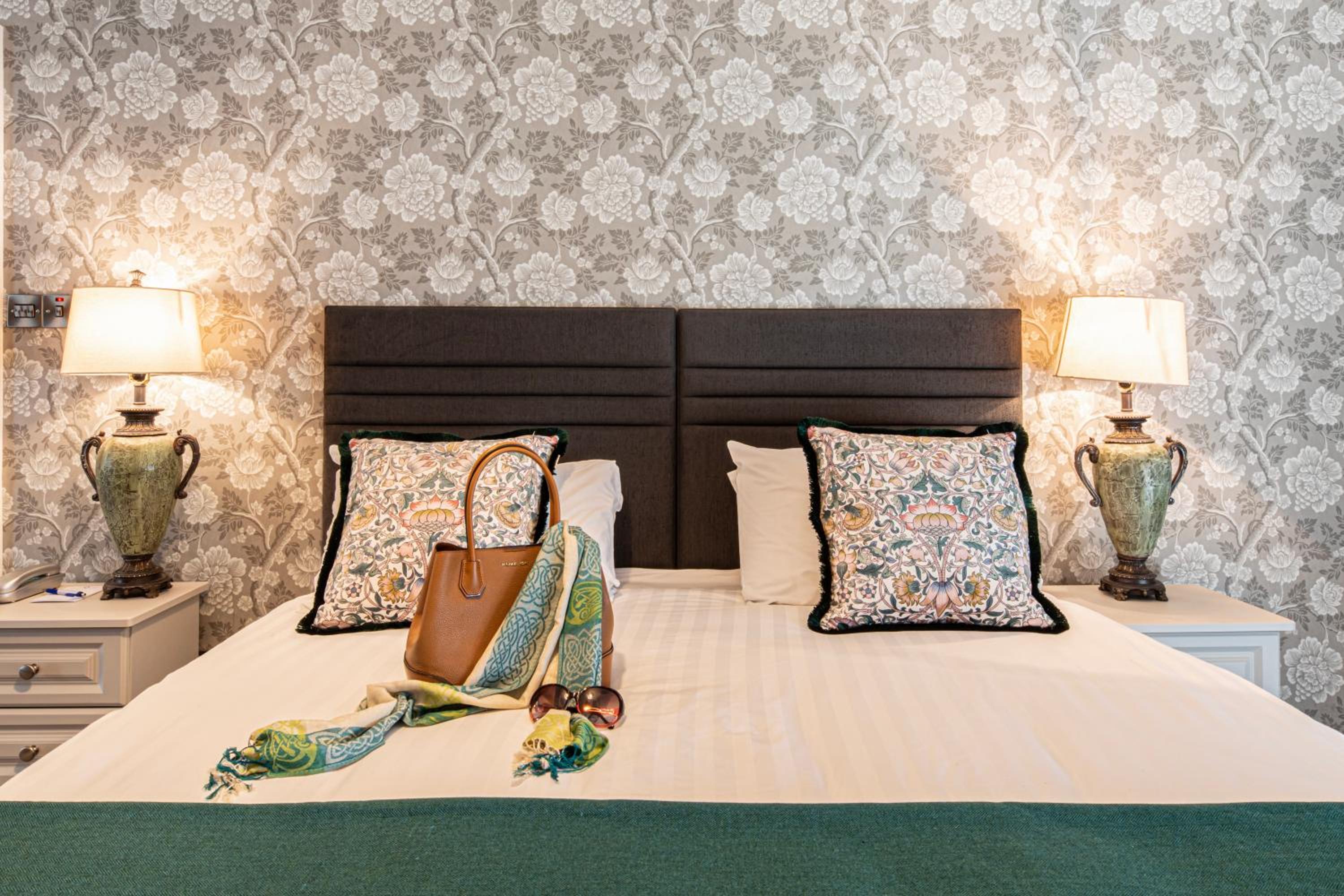 King Room with River View - Photo 13