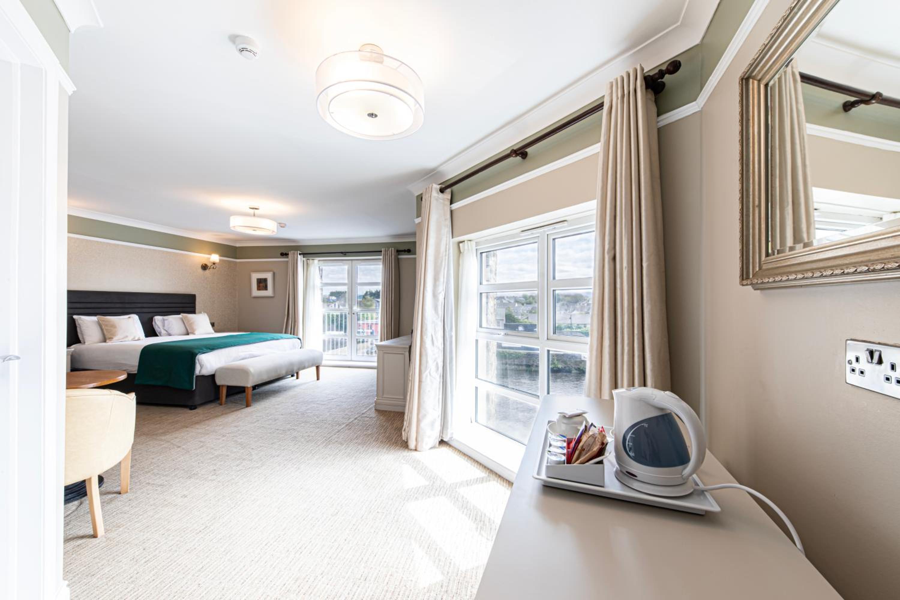 King Room with River View - Photo 20