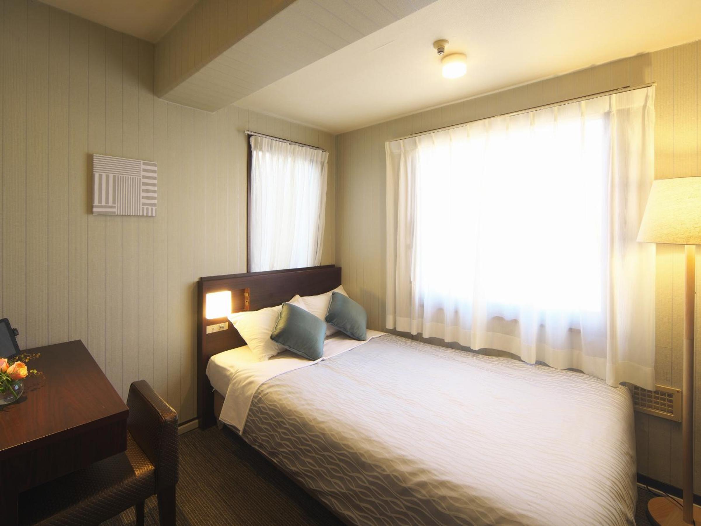 Double Room with Small Double Bed - Smoking