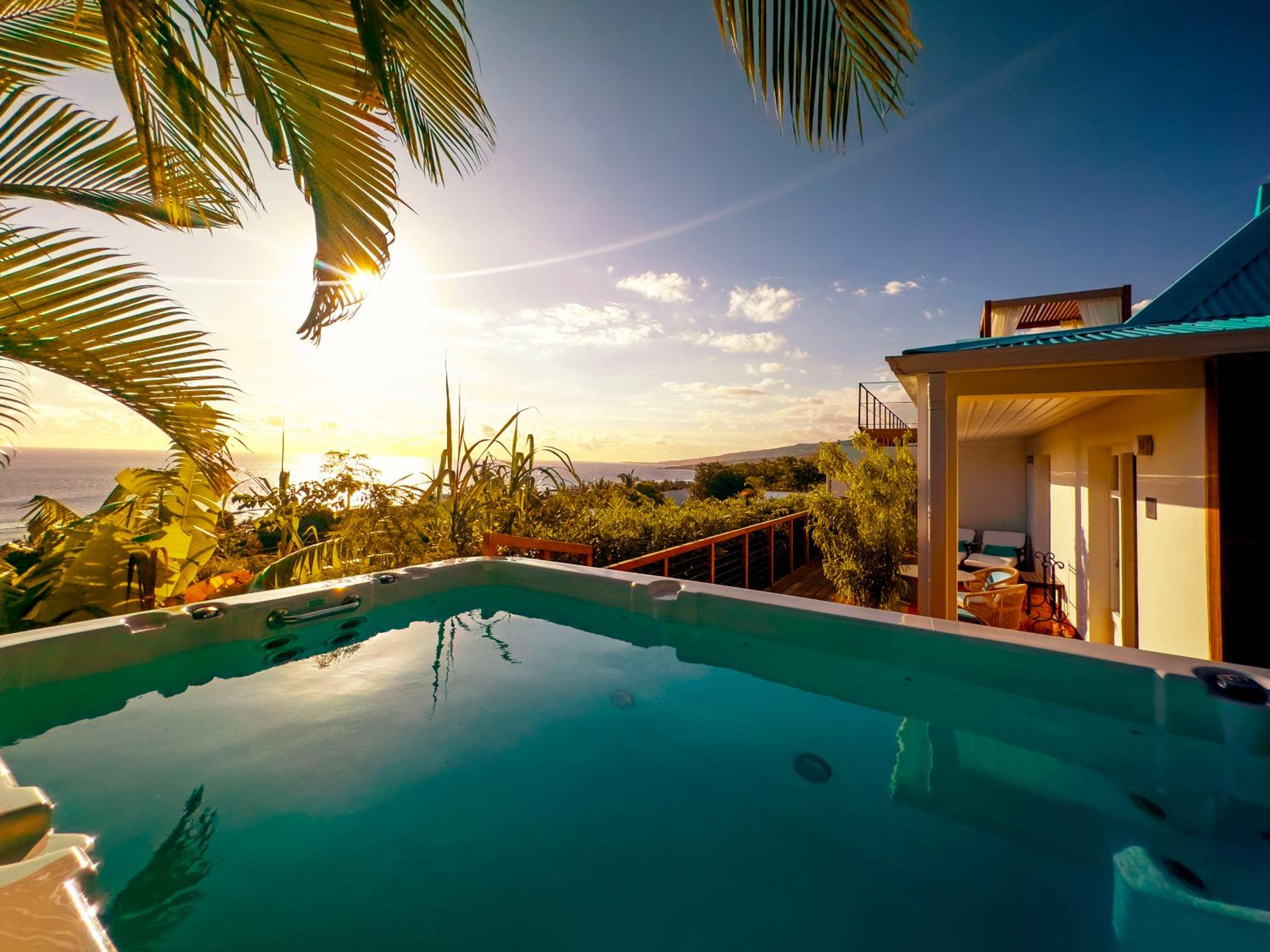 Suite with Private Pool photo 3