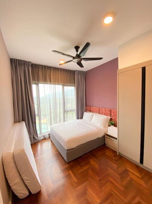 Three-Bedroom Apartment - Photo 20
