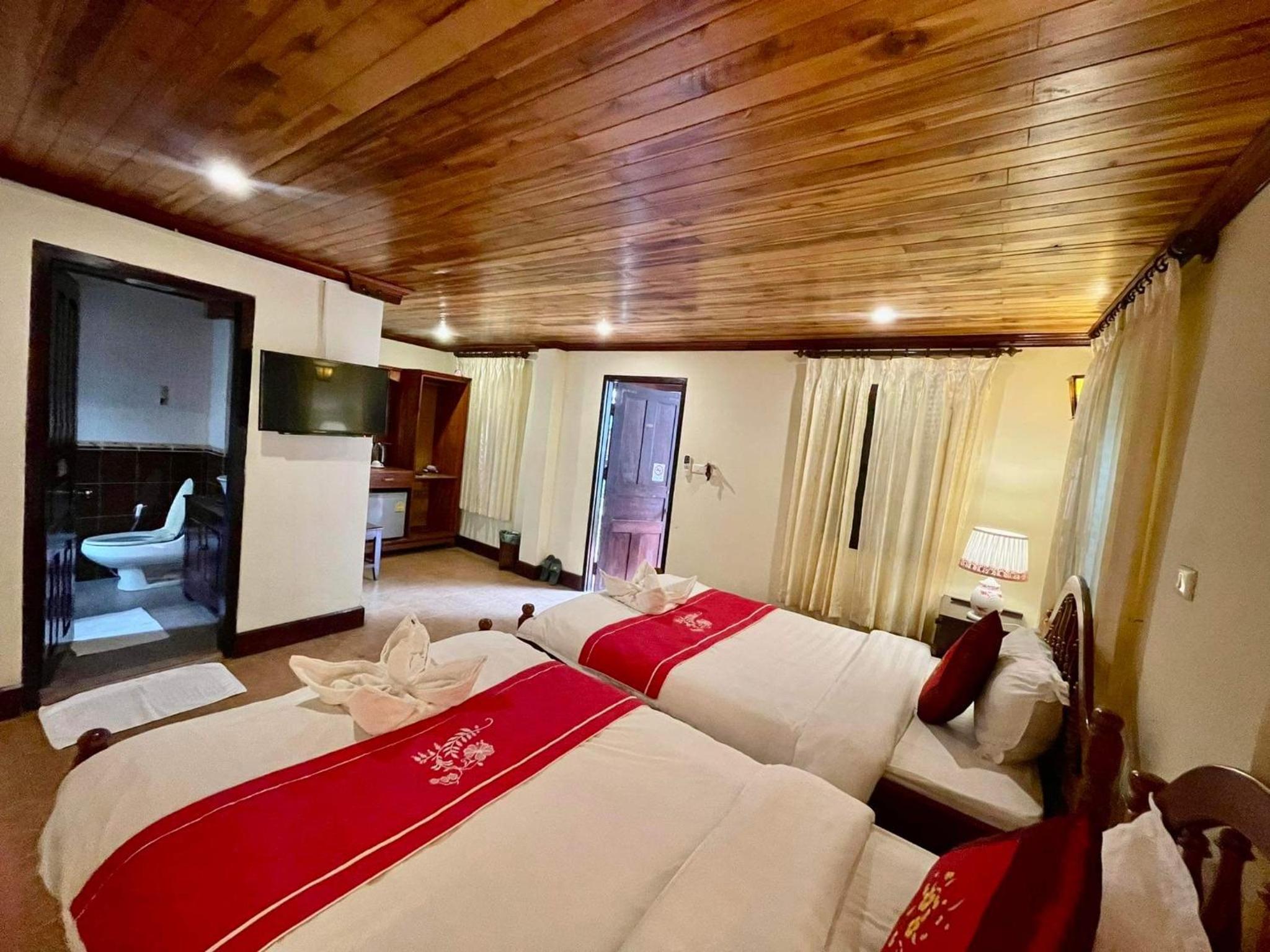 Deluxe Twin Room photo 3