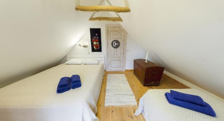 Deluxe Double Room with Balcony - Photo 1