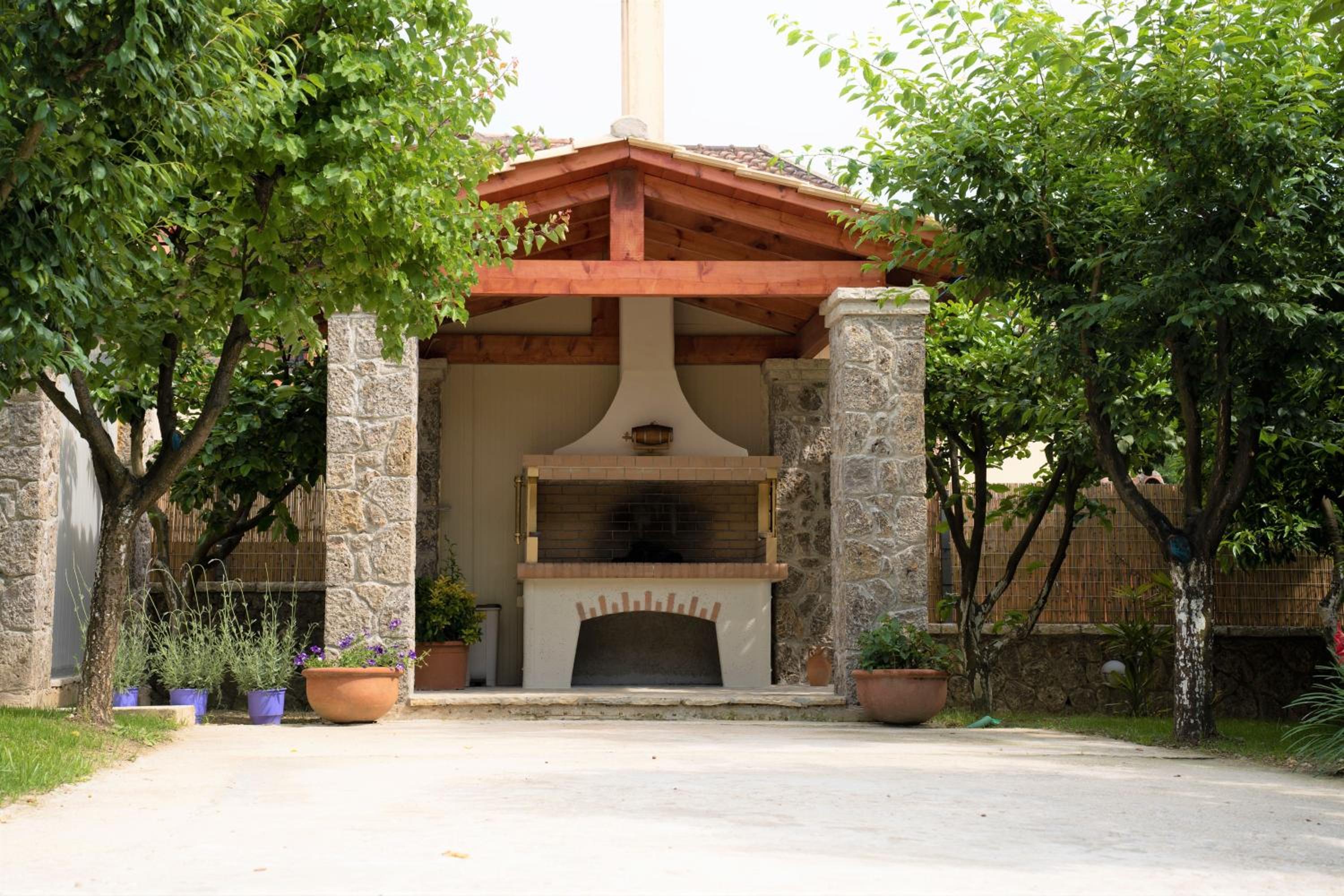 Three-Bedroom Villa photo 3