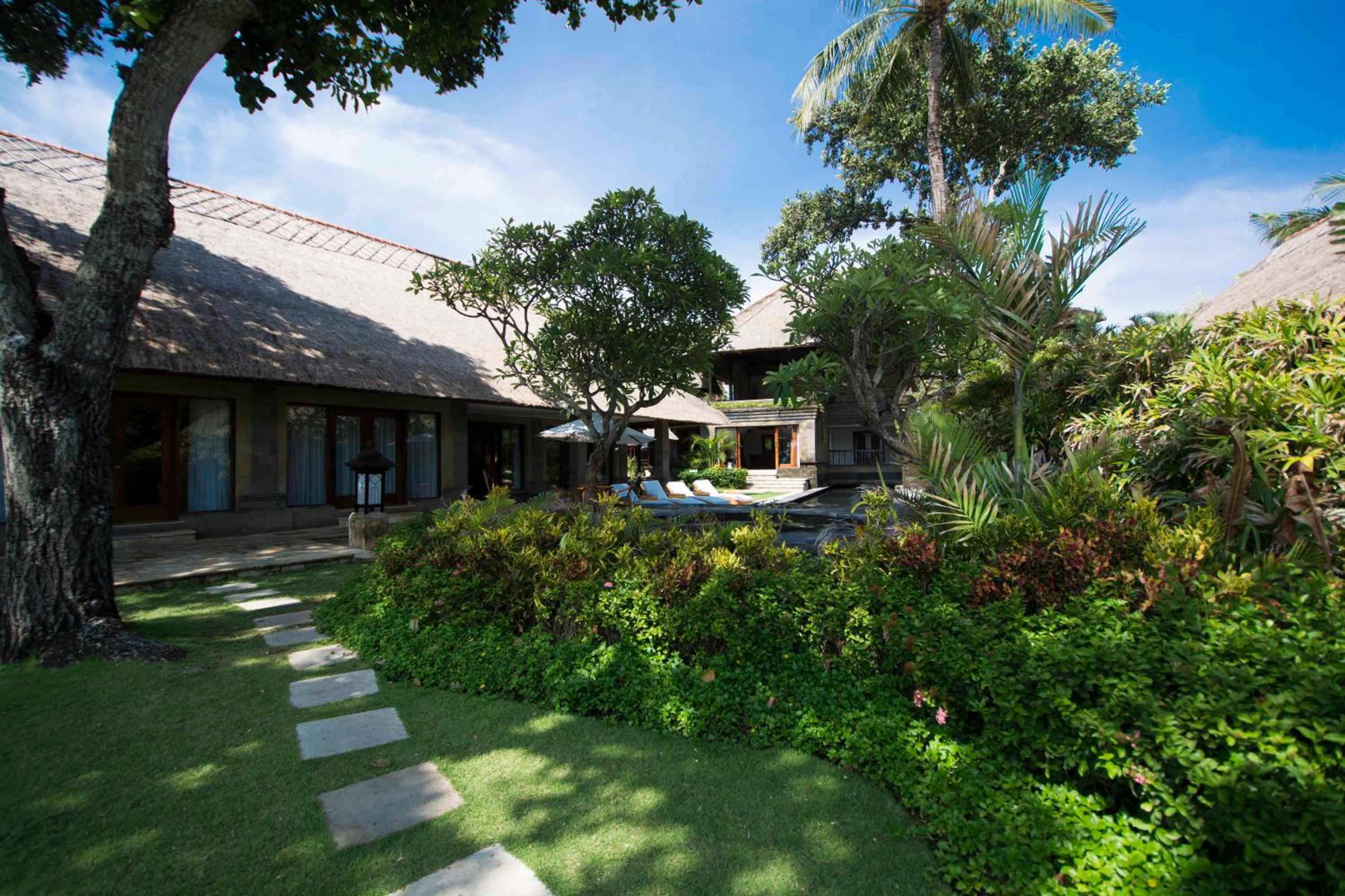 Two-Bedroom Villa with Private Pool - Photo 10