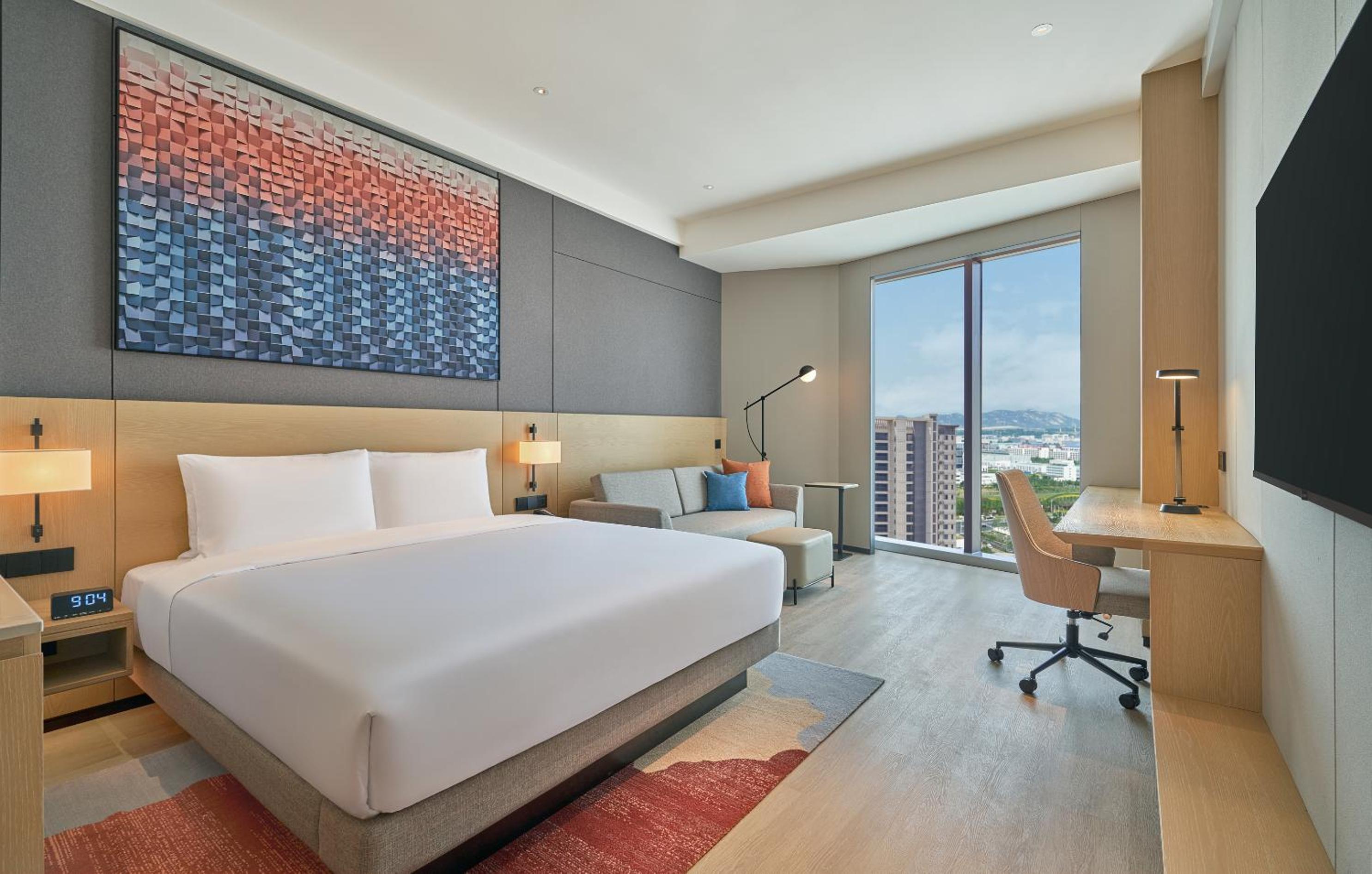 King Room with Sofa Bed photo 2