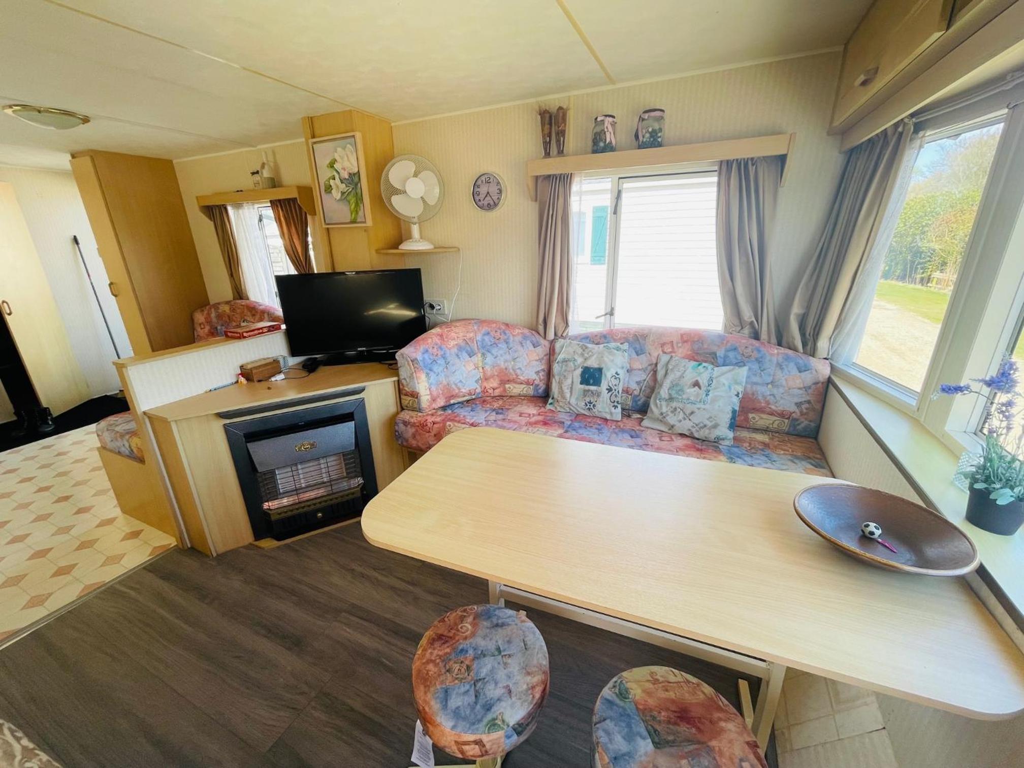 Mobile Home photo 1
