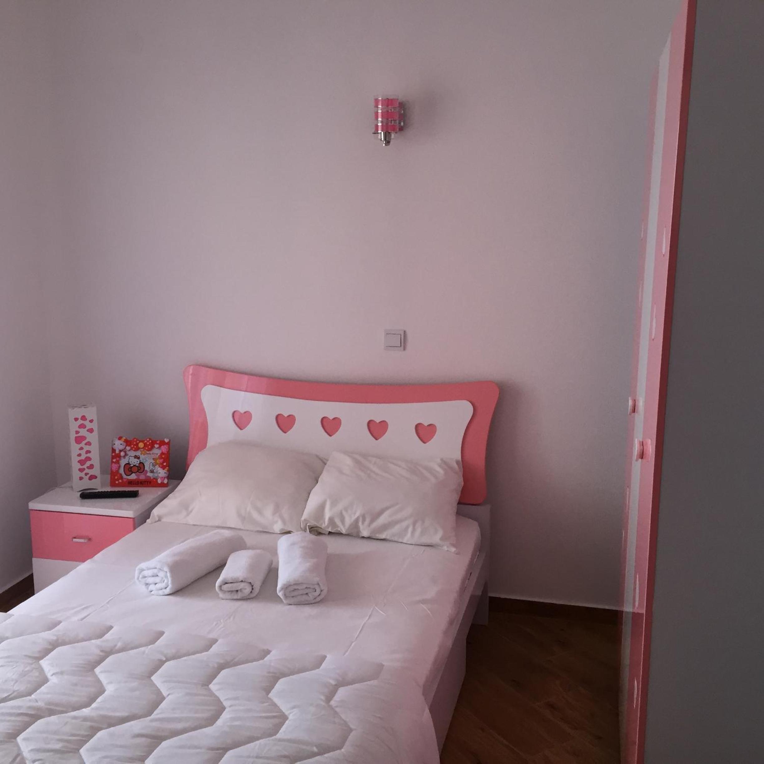 Deluxe Two-Bedroom Apartment with Terrace and Sea View - Photo 35
