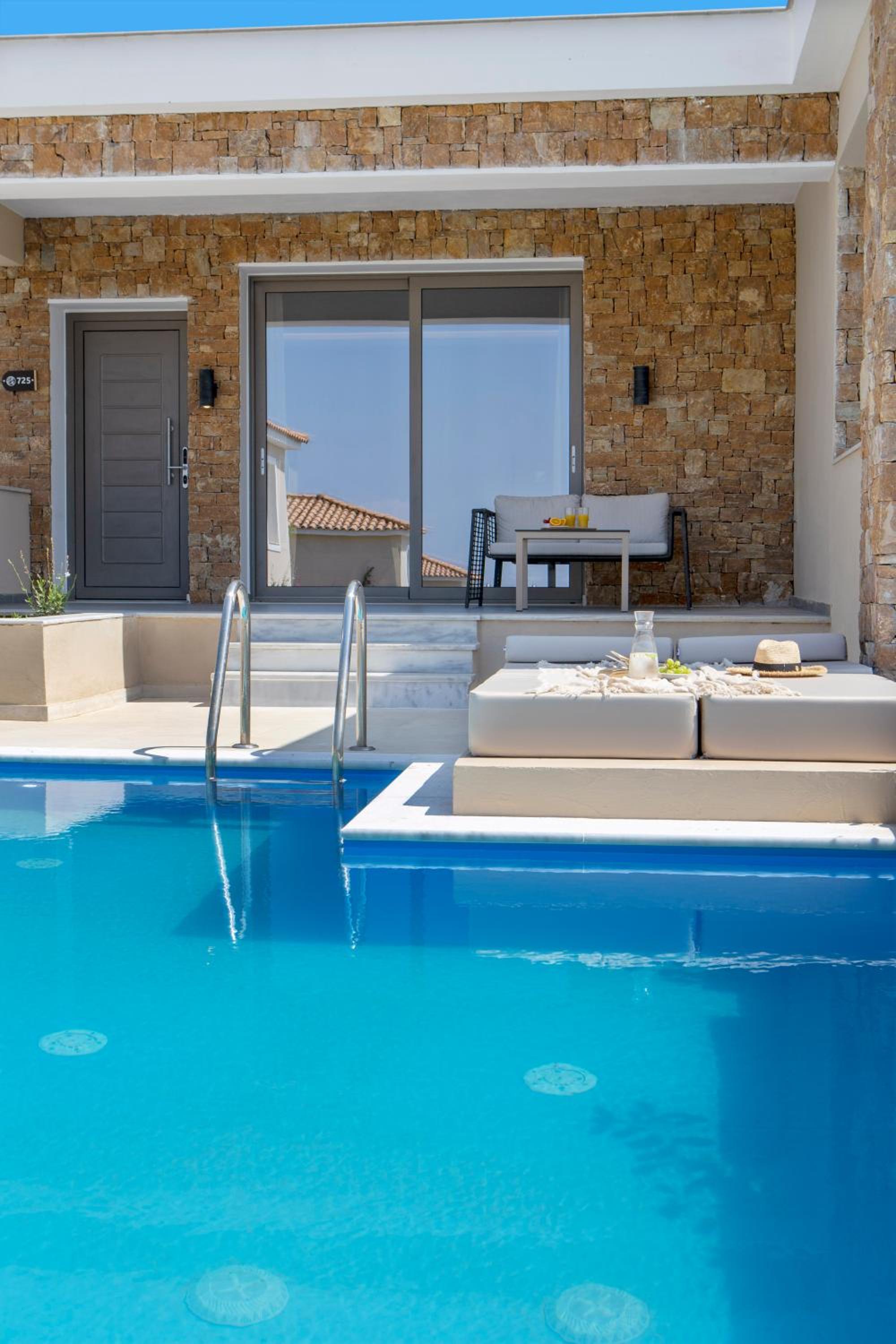 PRESTIGE VILLA 1-BEDROOM PRIVATE POOL - Photo 4