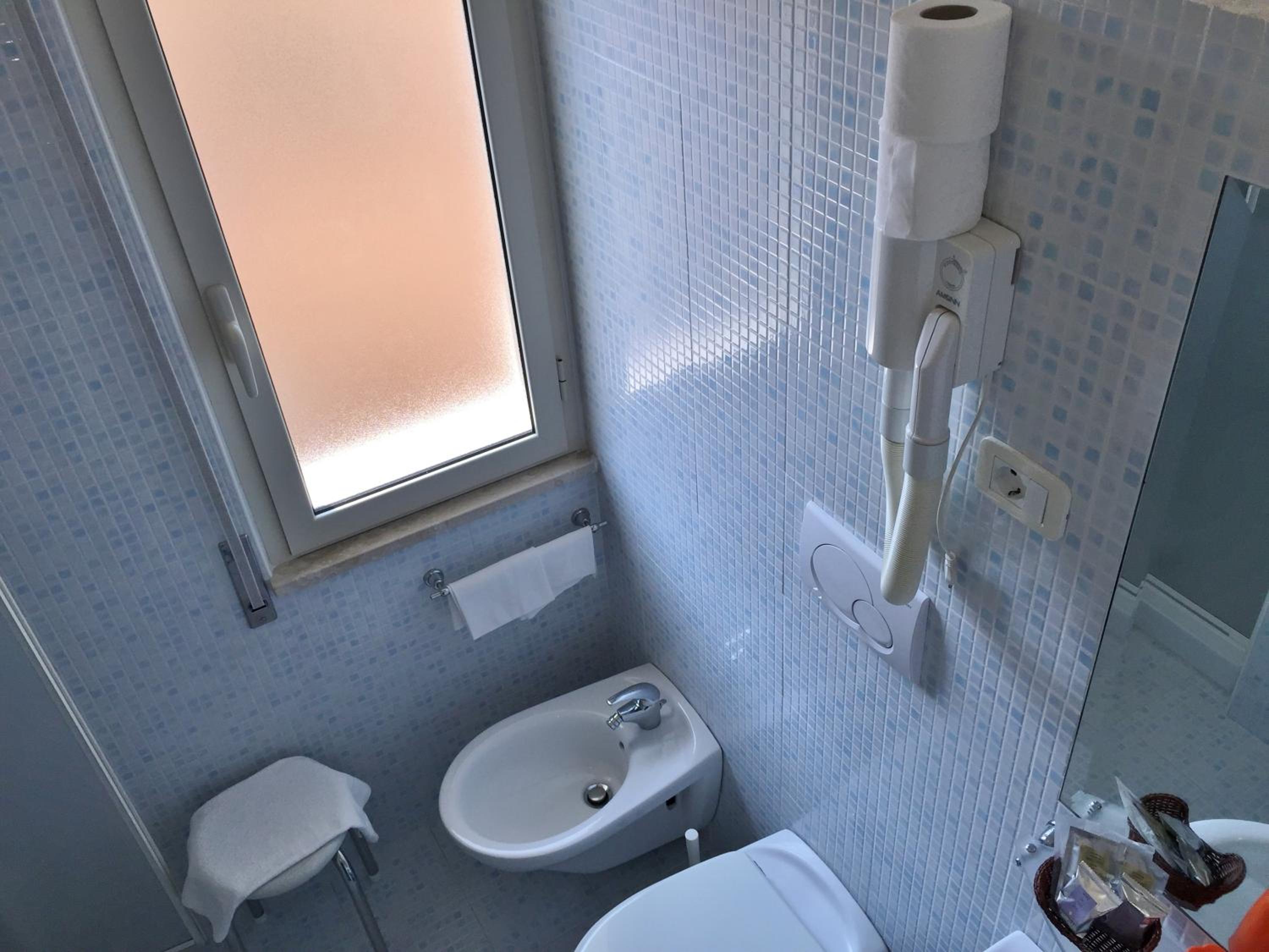 Classic Double or Twin Room photo 2