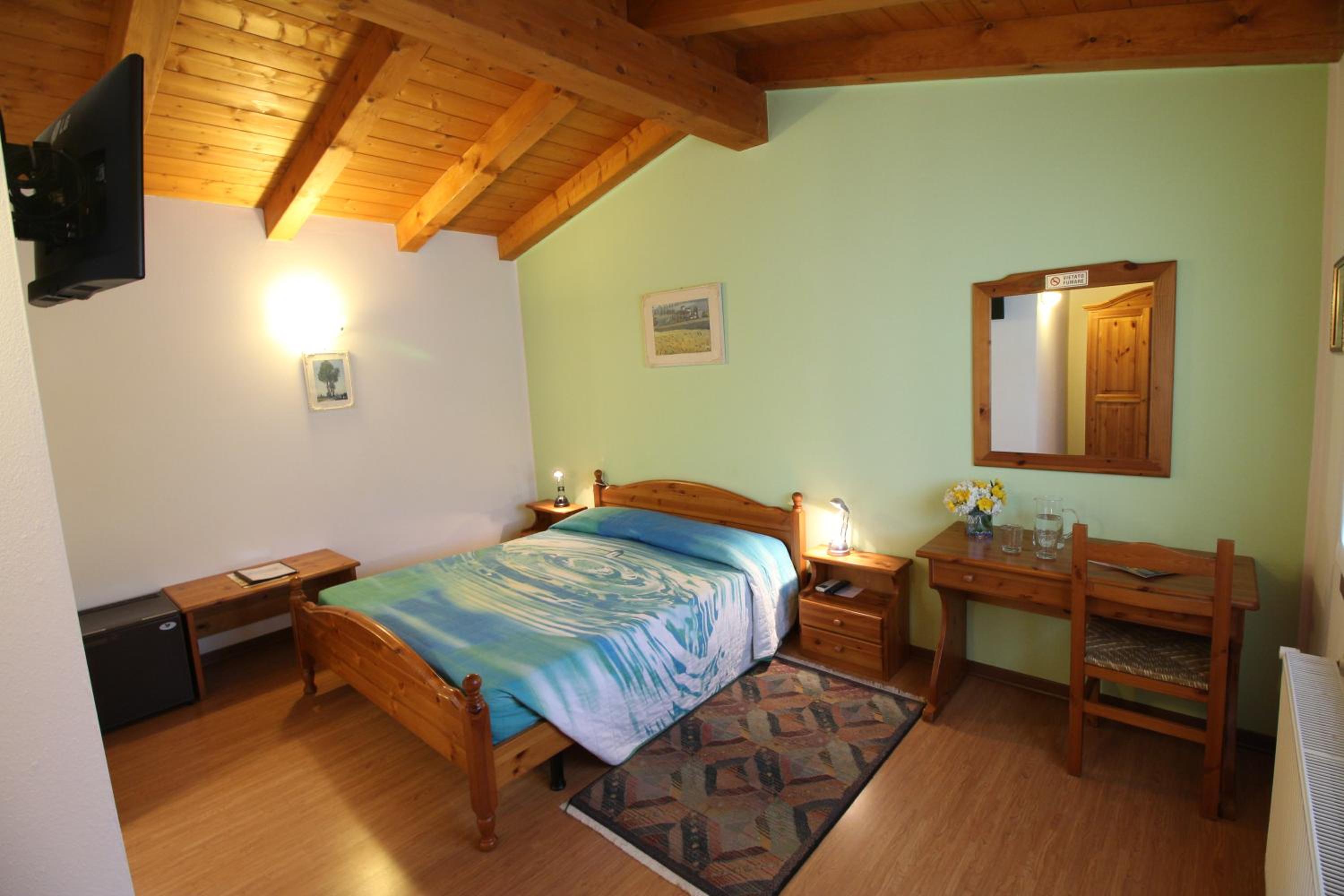Standard Double Room with Garden View photo 1