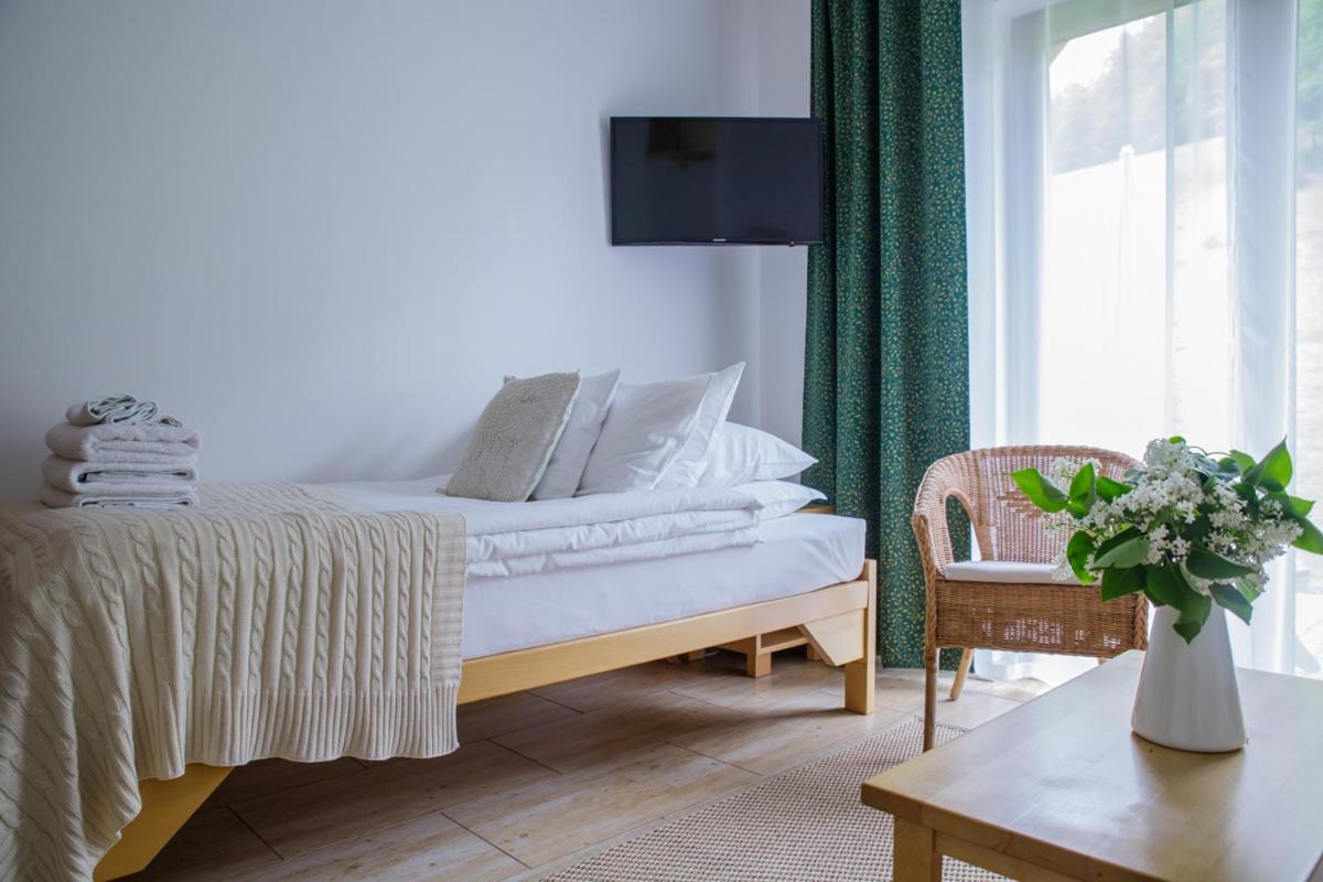 Triple Room with Terrace photo 2