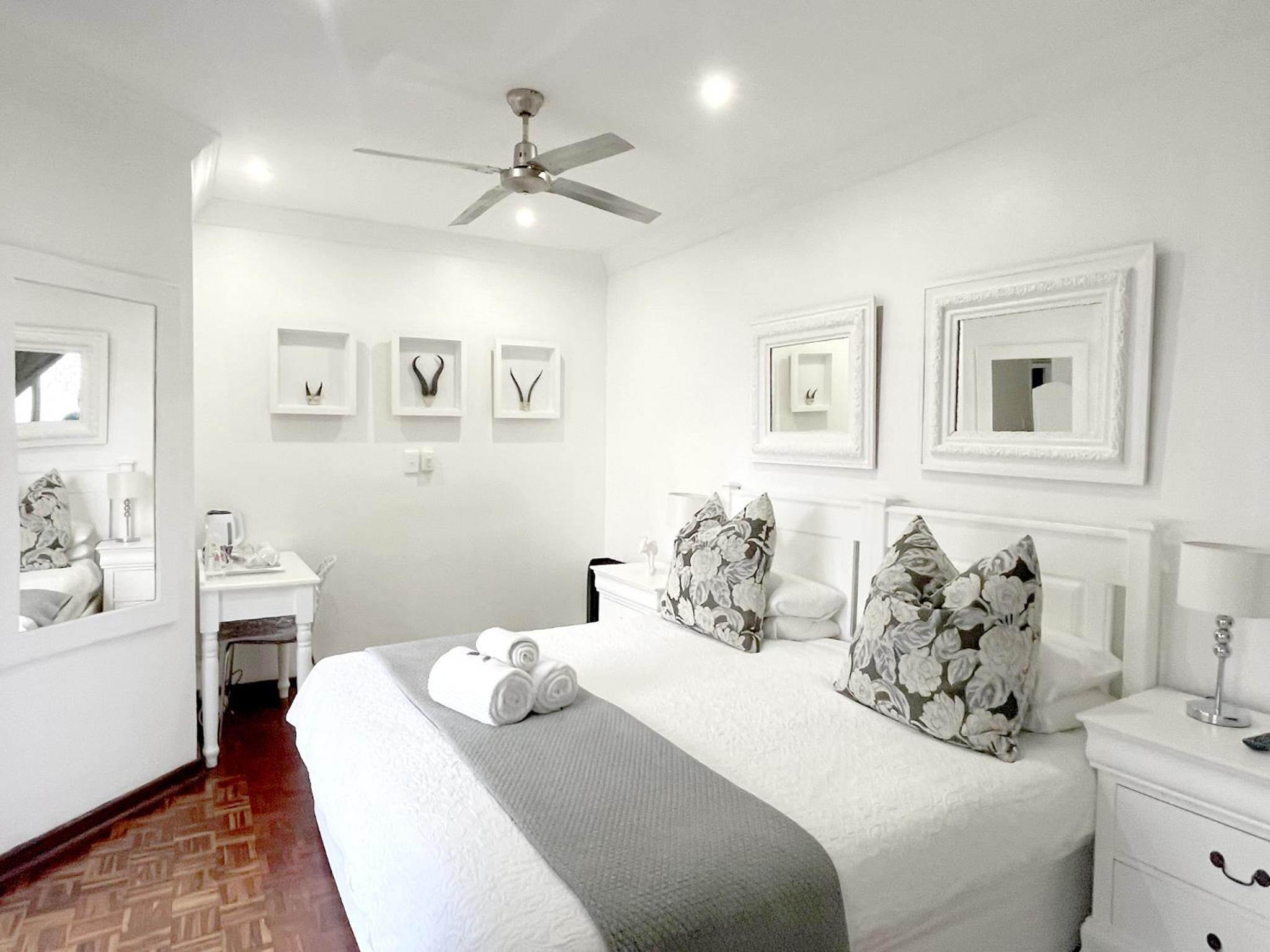 Classic Double Room - Photo 1