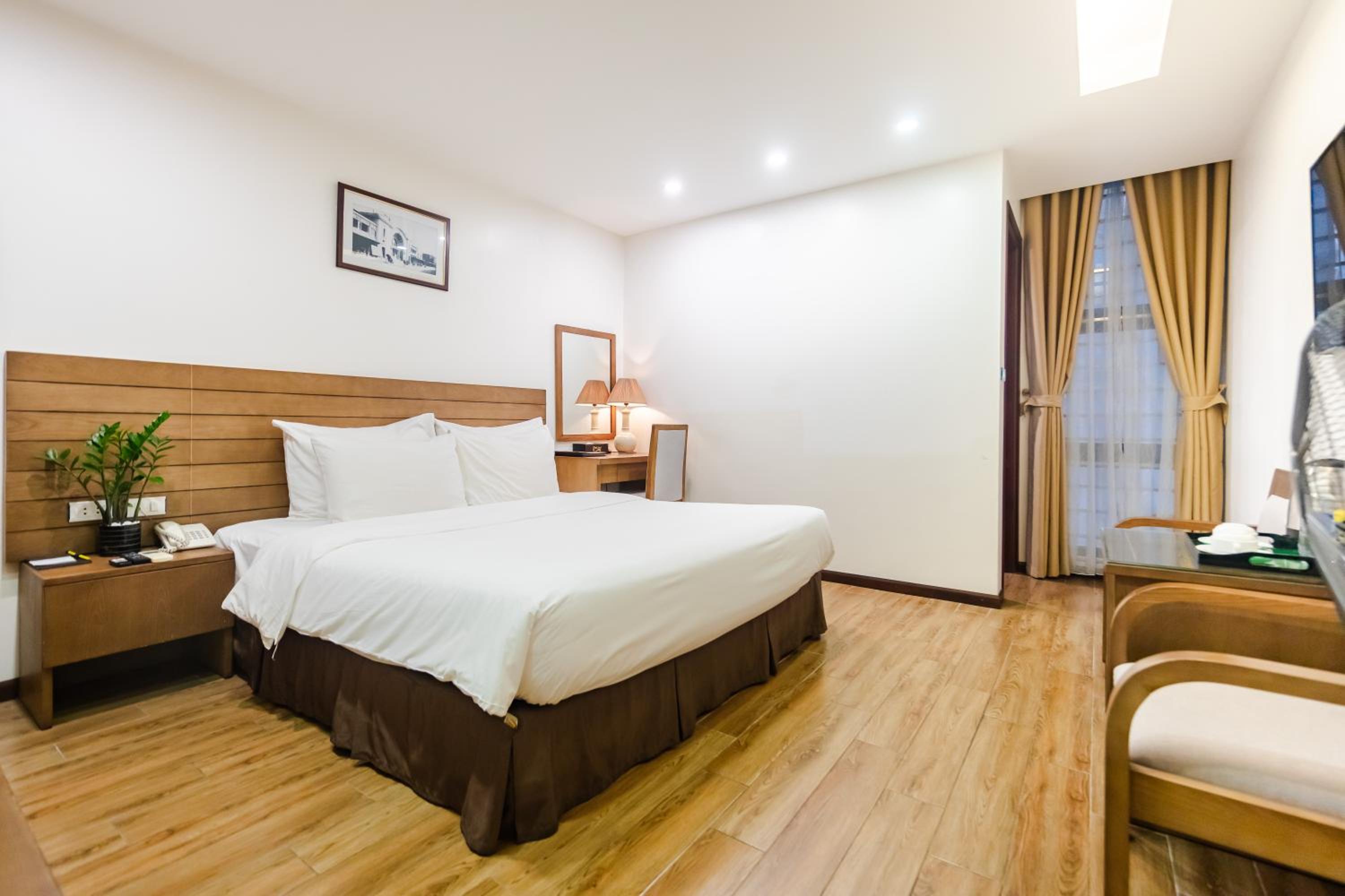 Deluxe Double Room with Bath