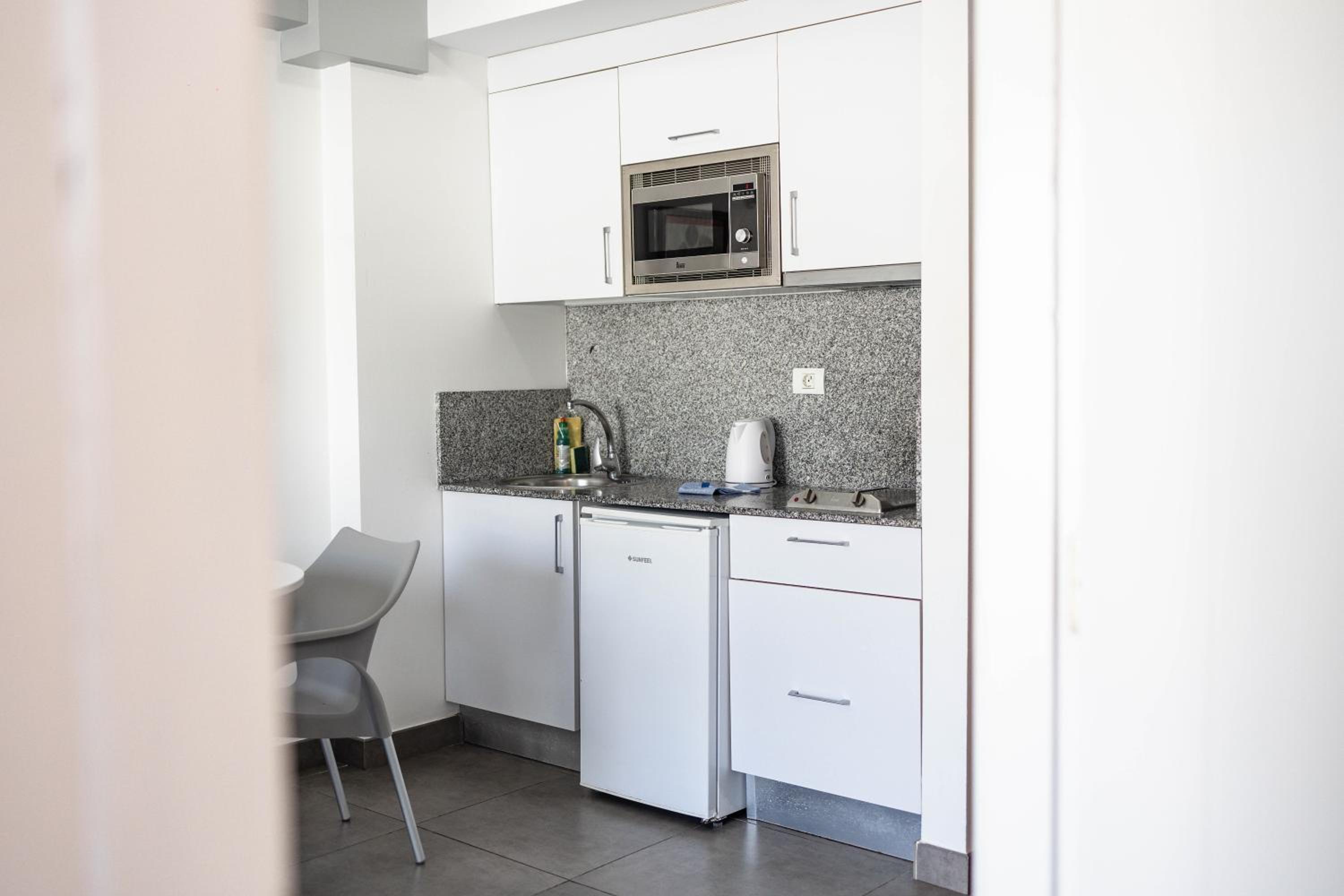 Classic One bedroom apartment with terrace - Photo 8