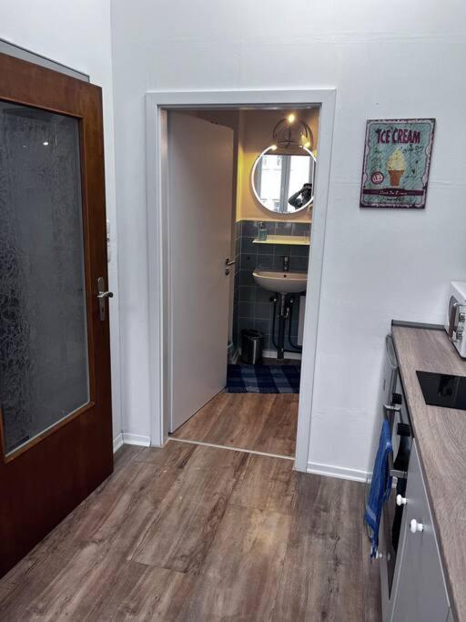 One-Bedroom Apartment photo 3