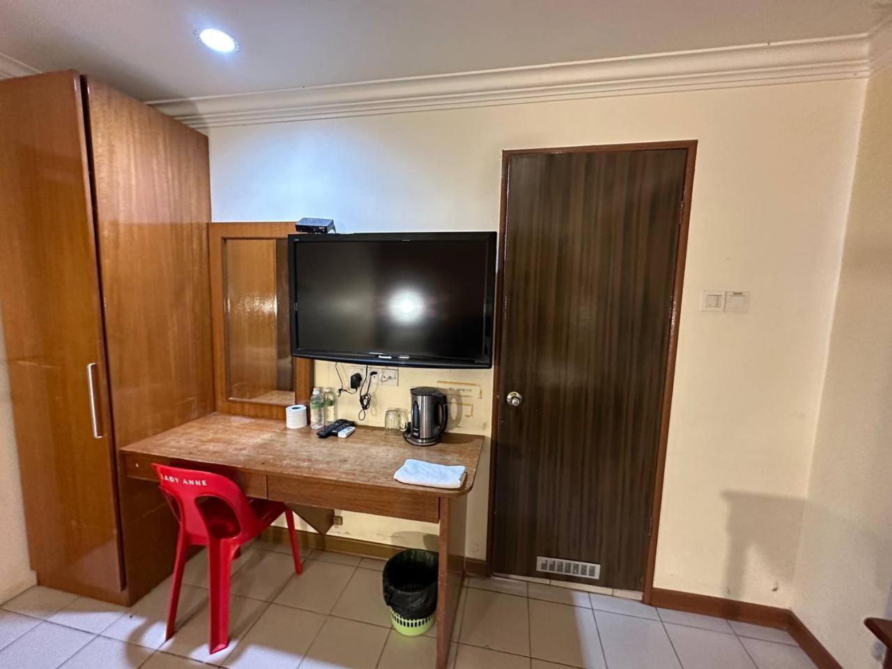 Deluxe Family Suite photo 1