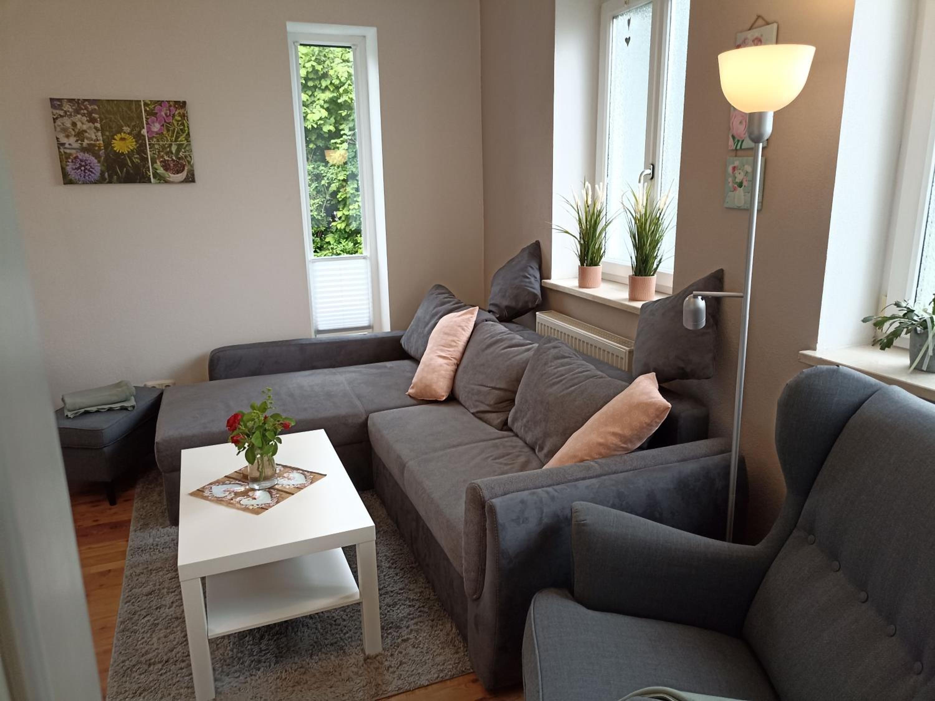 One-Bedroom Apartment with Terrace photo 3