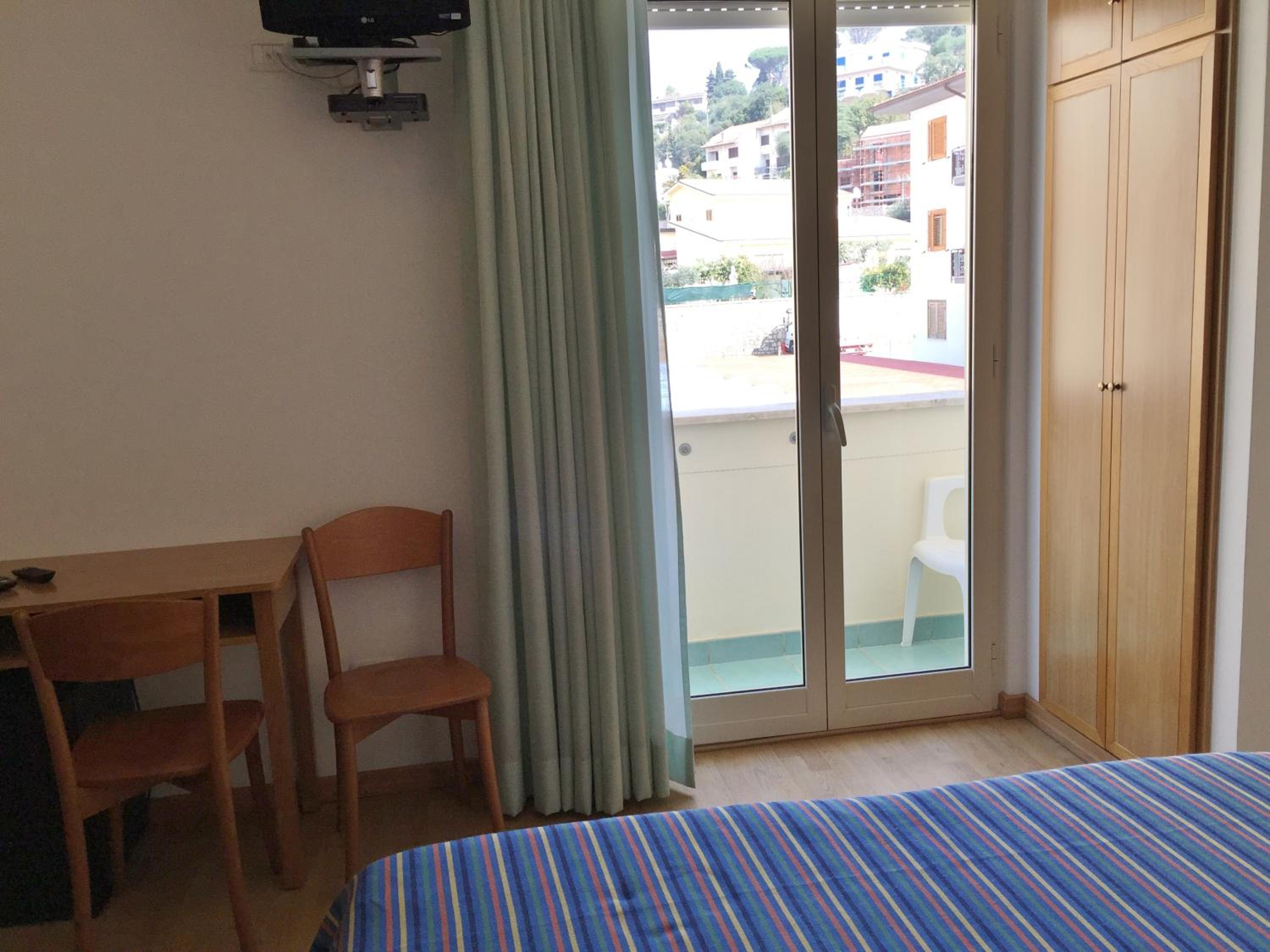 Quadruple Room photo 2