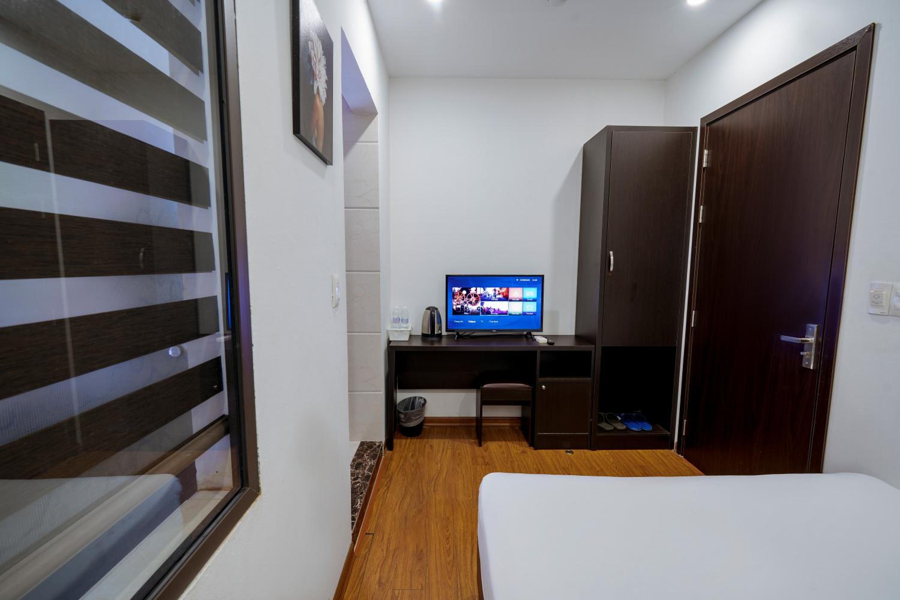 Economy Double Room - Photo 3