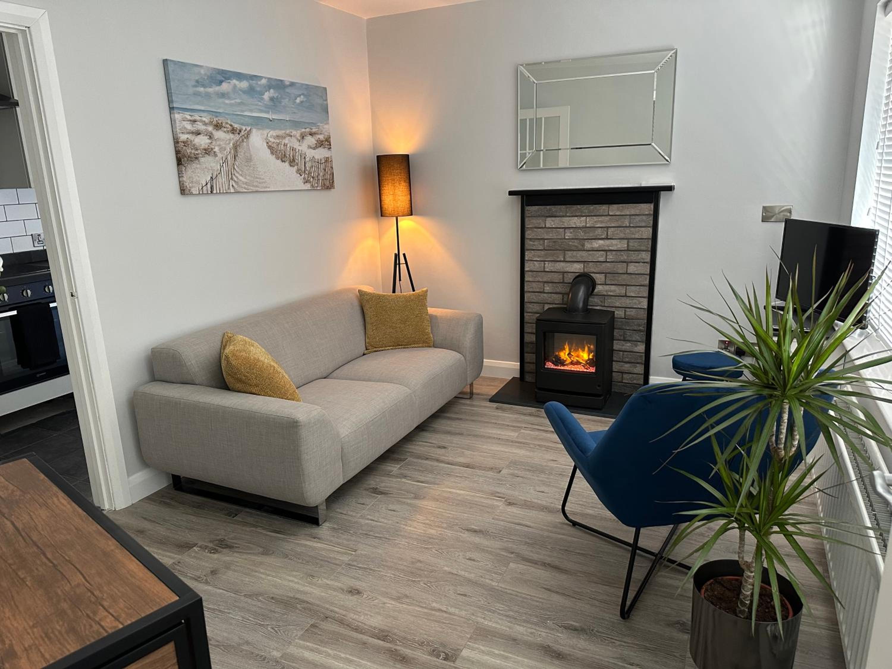 One-Bedroom House photo 1