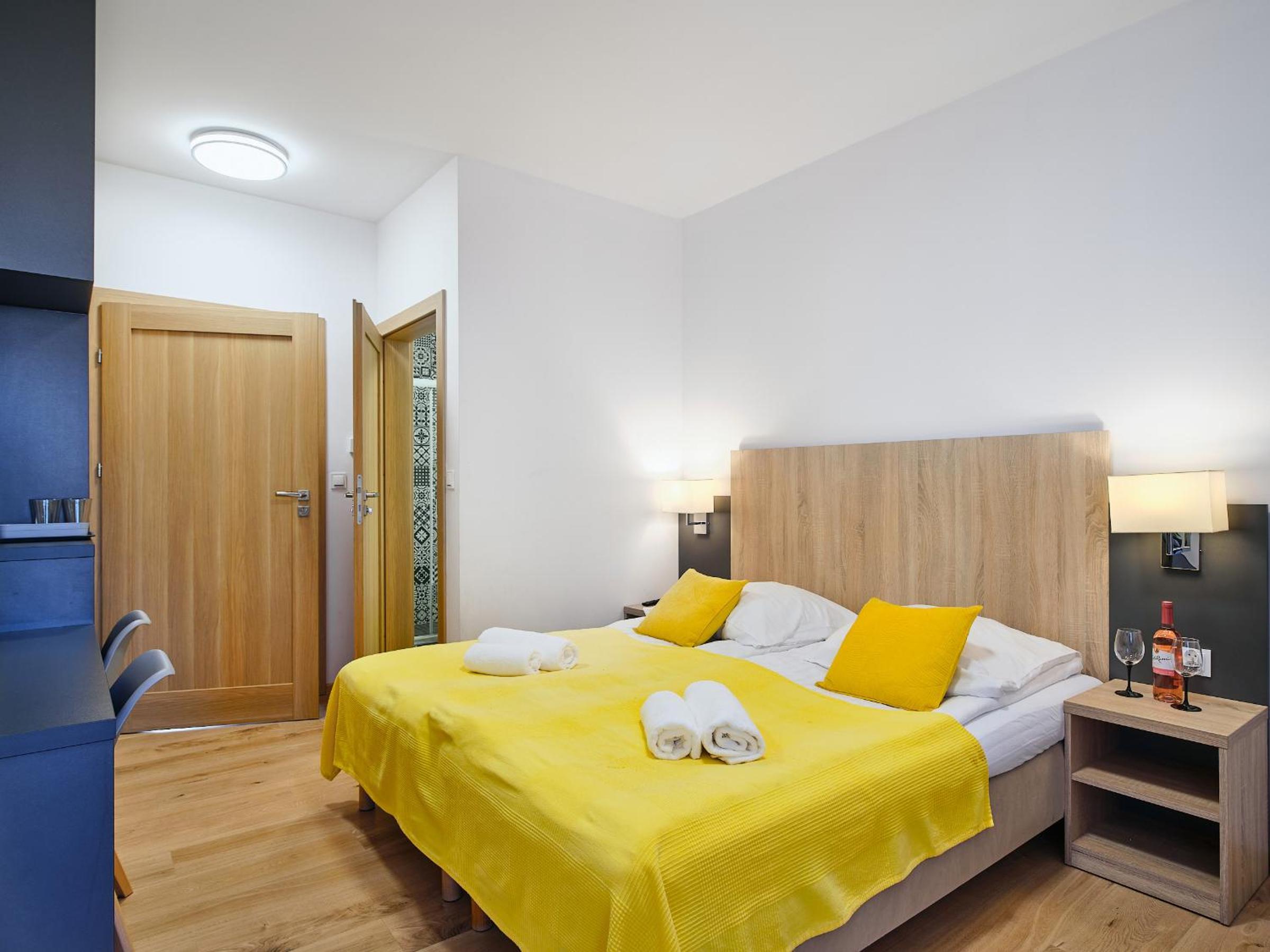 Deluxe Quadruple Room with Balcony photo 2