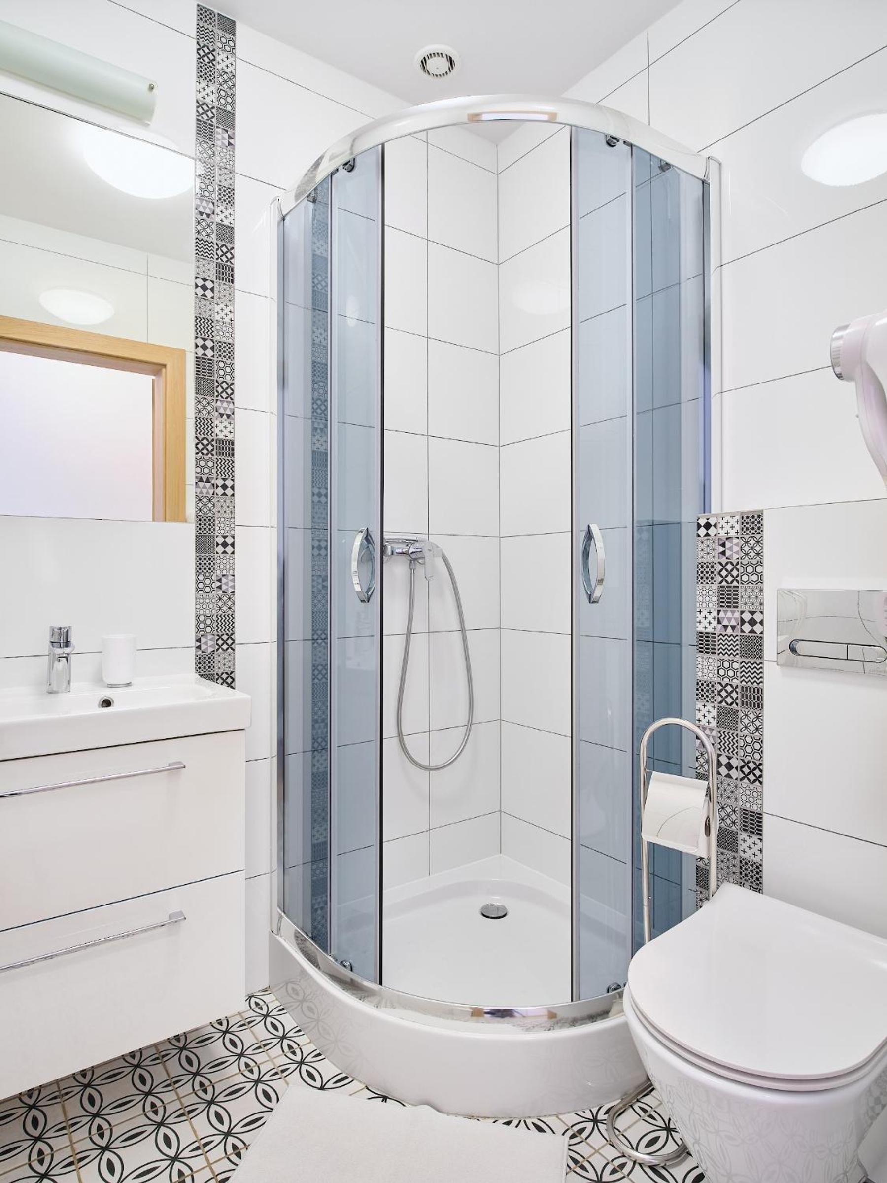 Triple Room with Bathroom photo 2