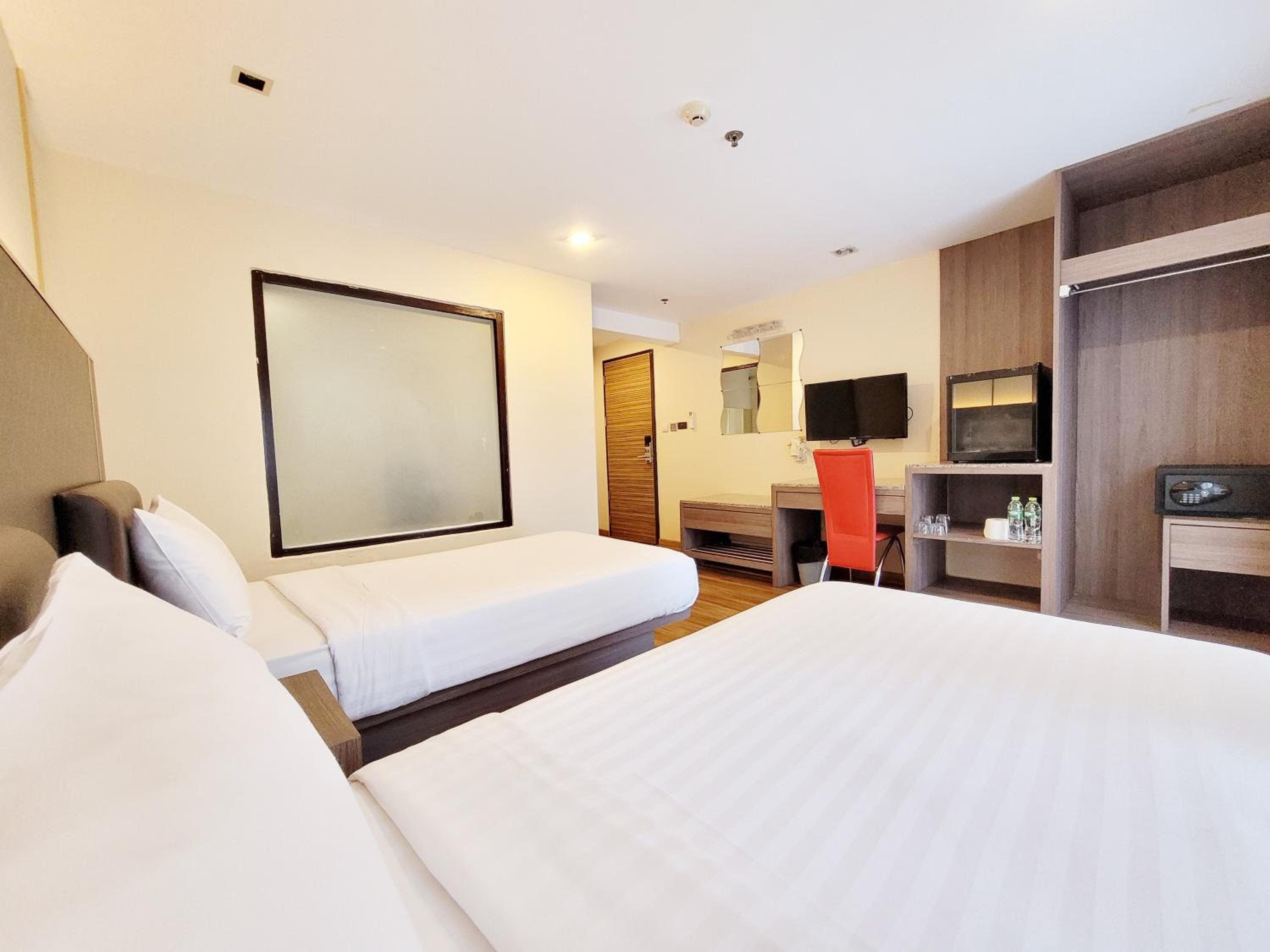 Deluxe Double Room photo 3