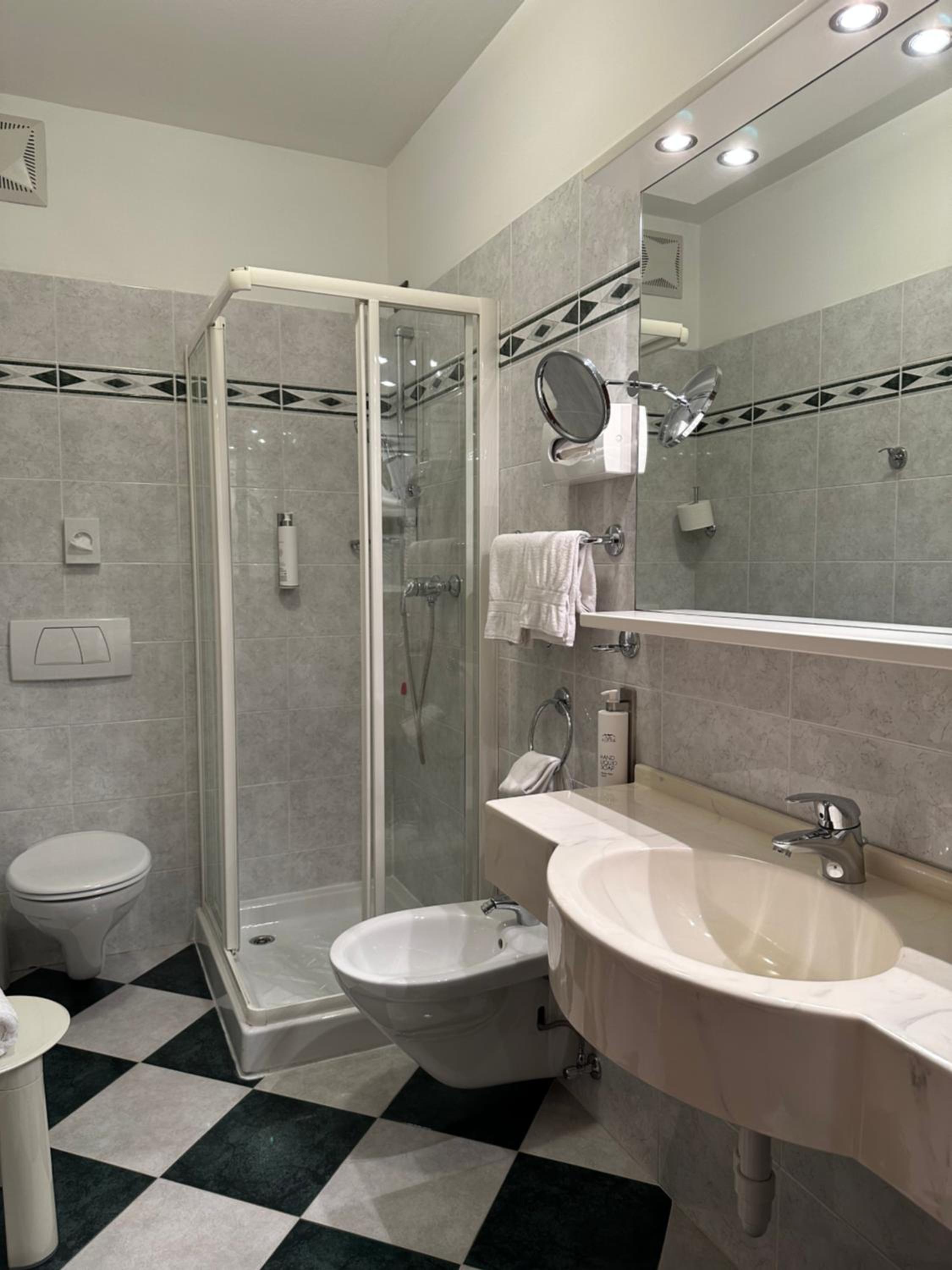 Single Room - Photo 4