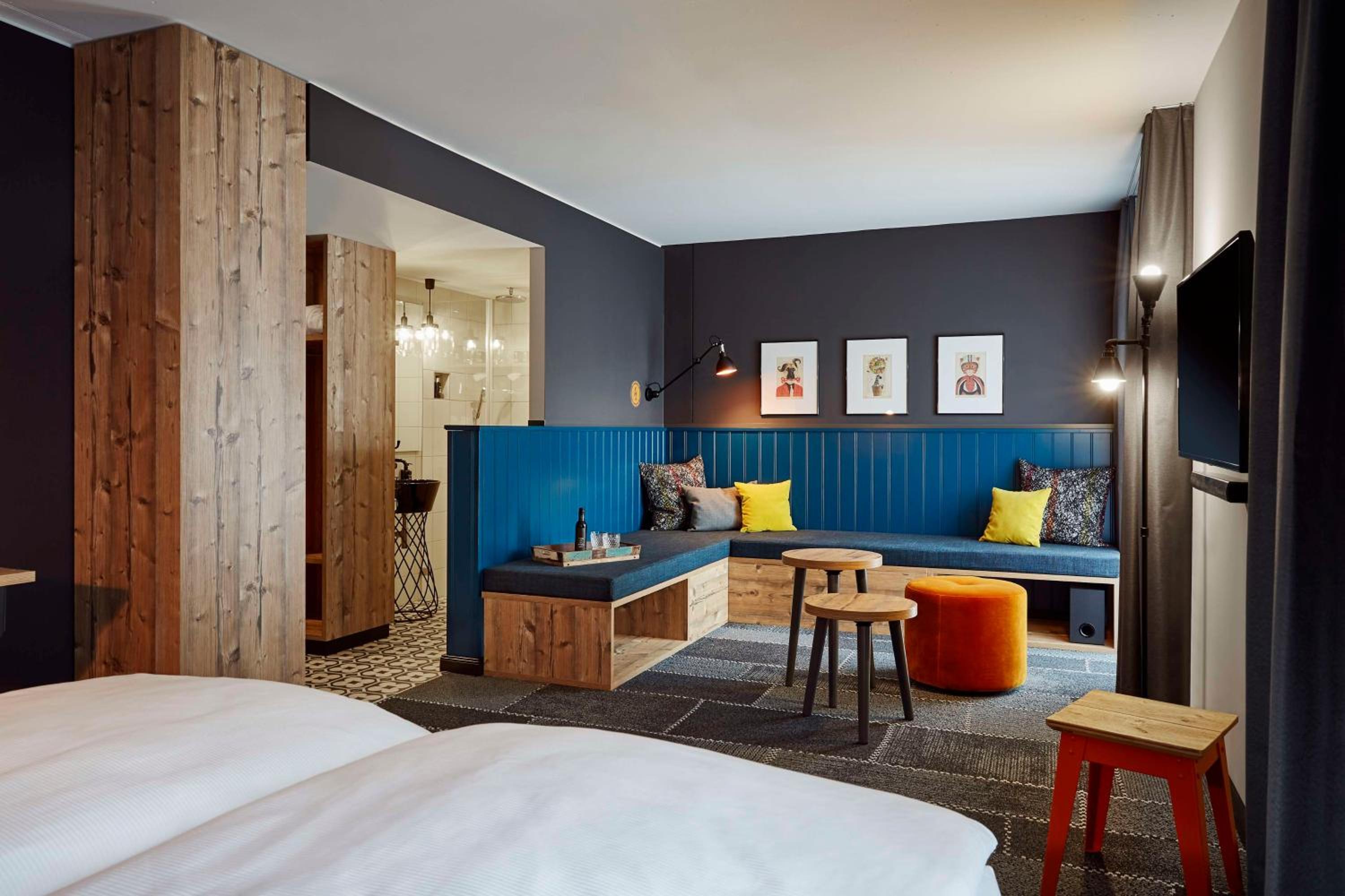 Premium King Room