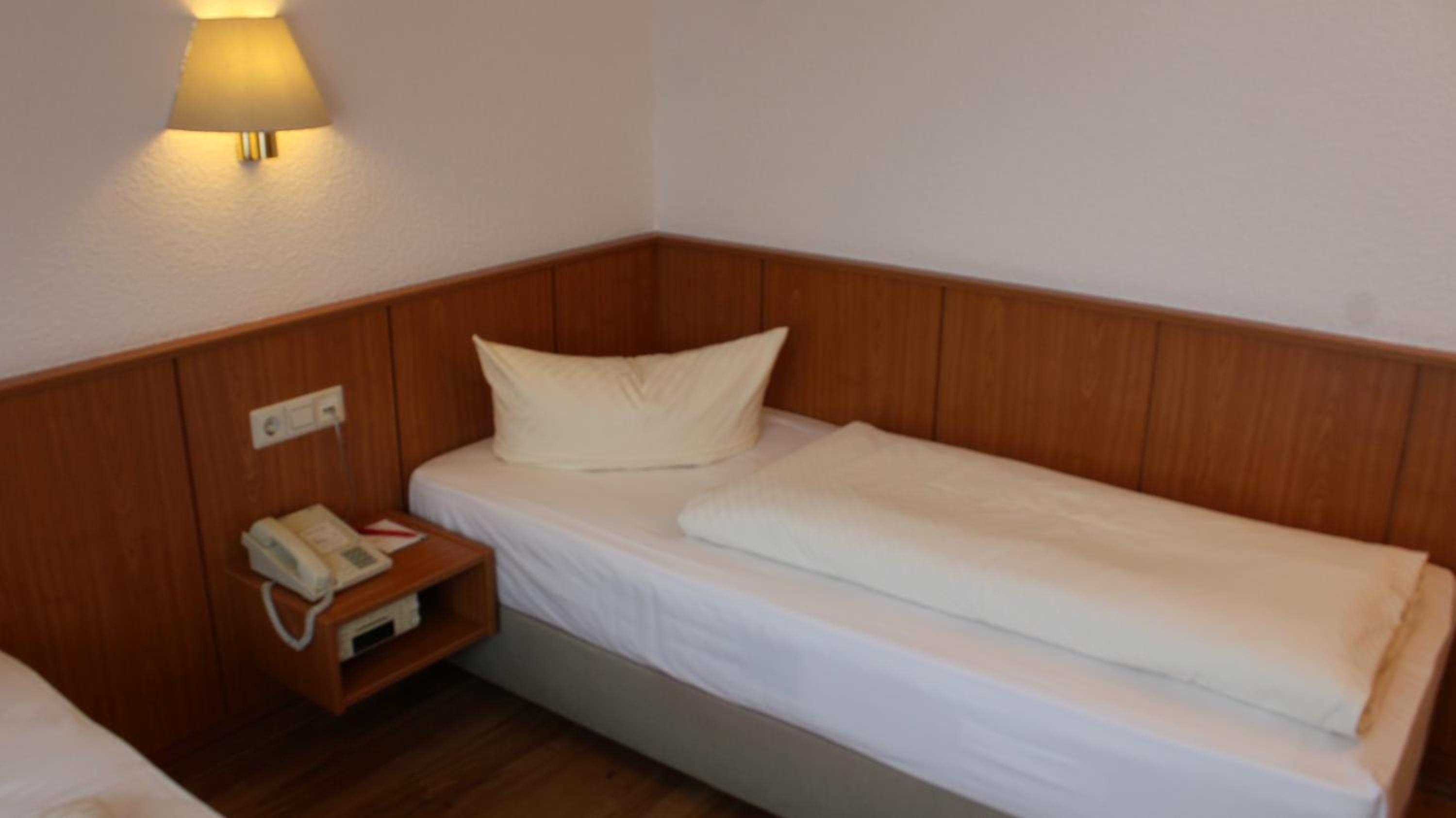 Standard Twin Room photo 1
