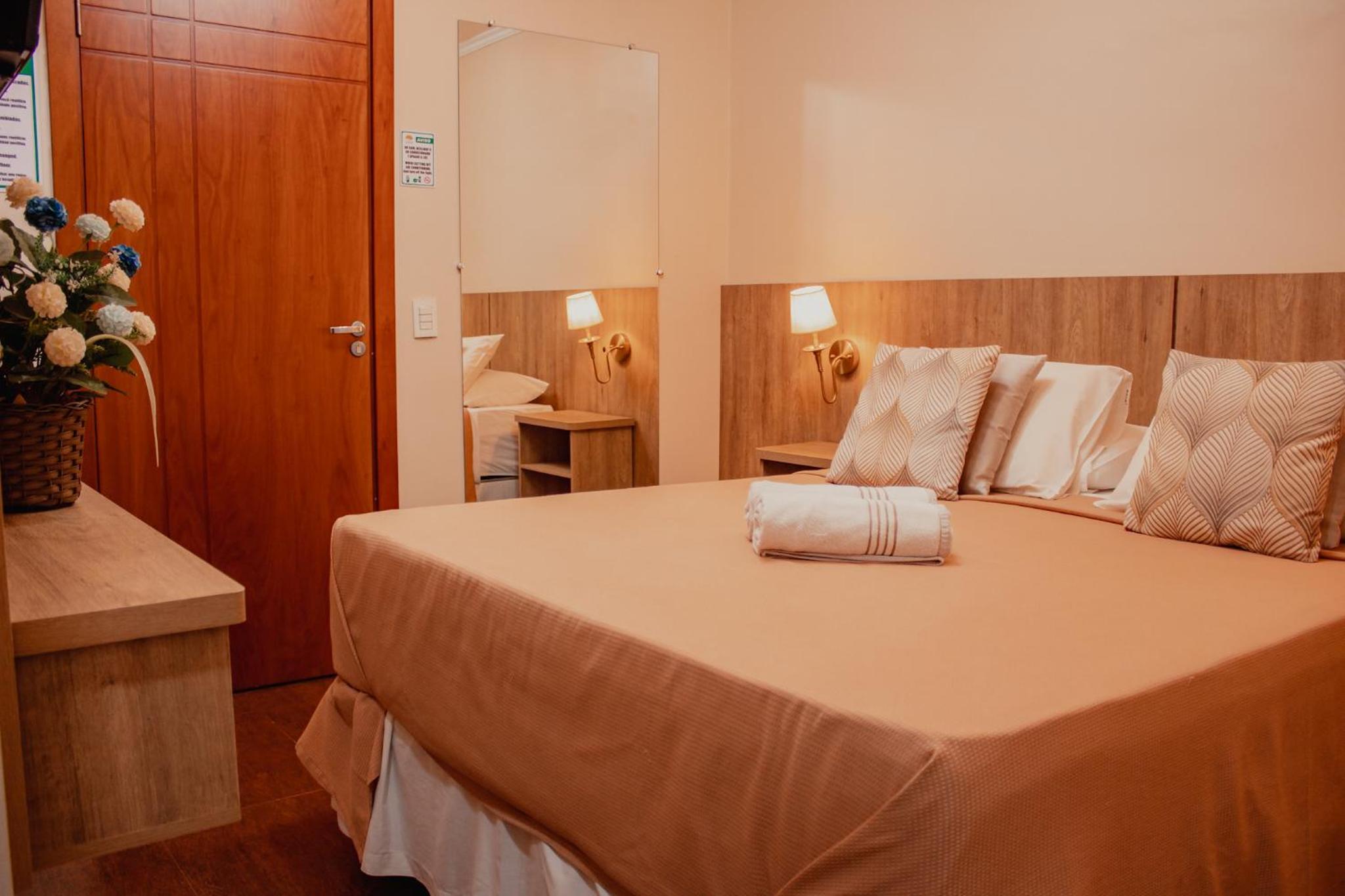 Double Room with Private Bathroom photo 1