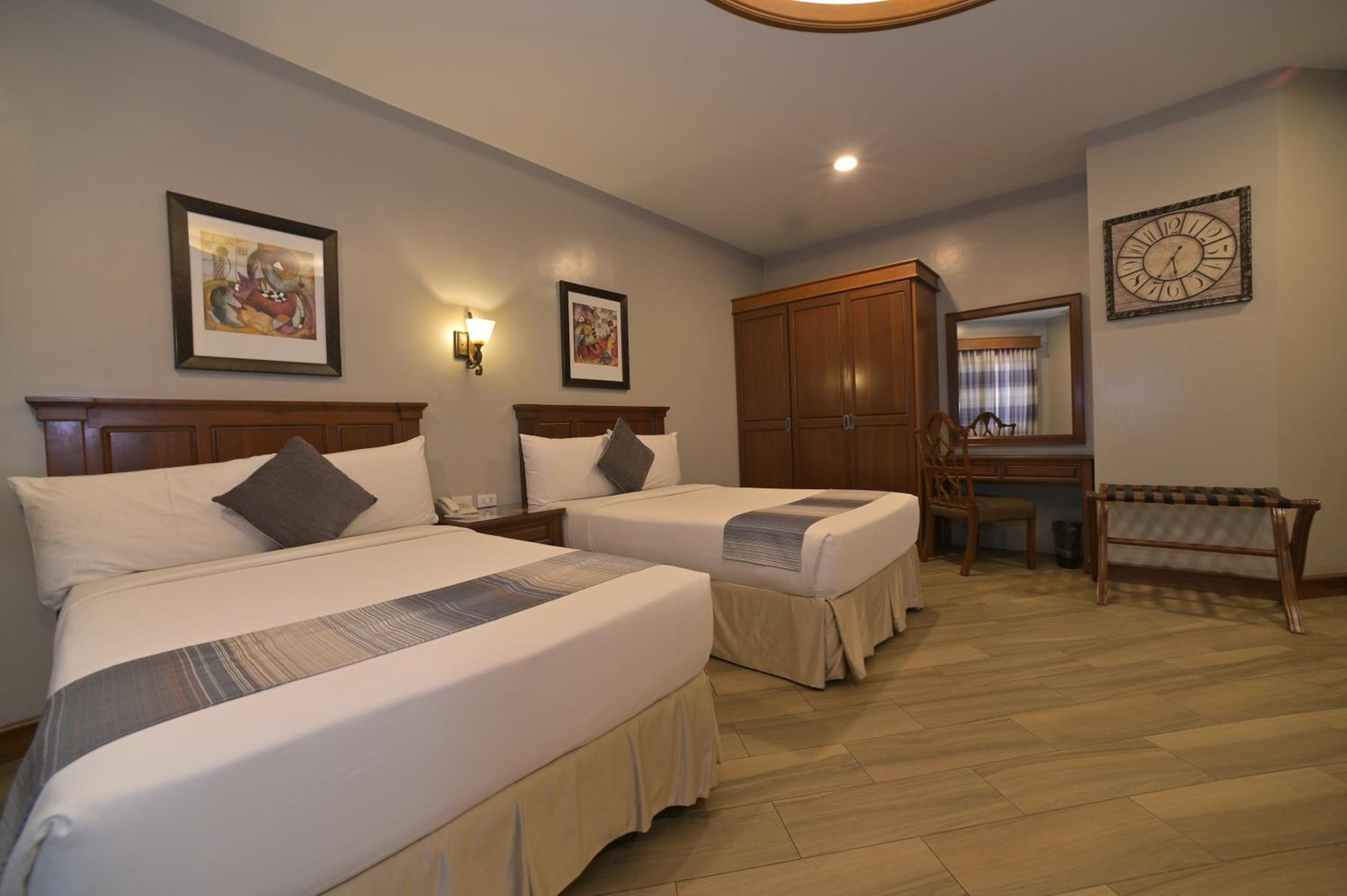 Superior Suite