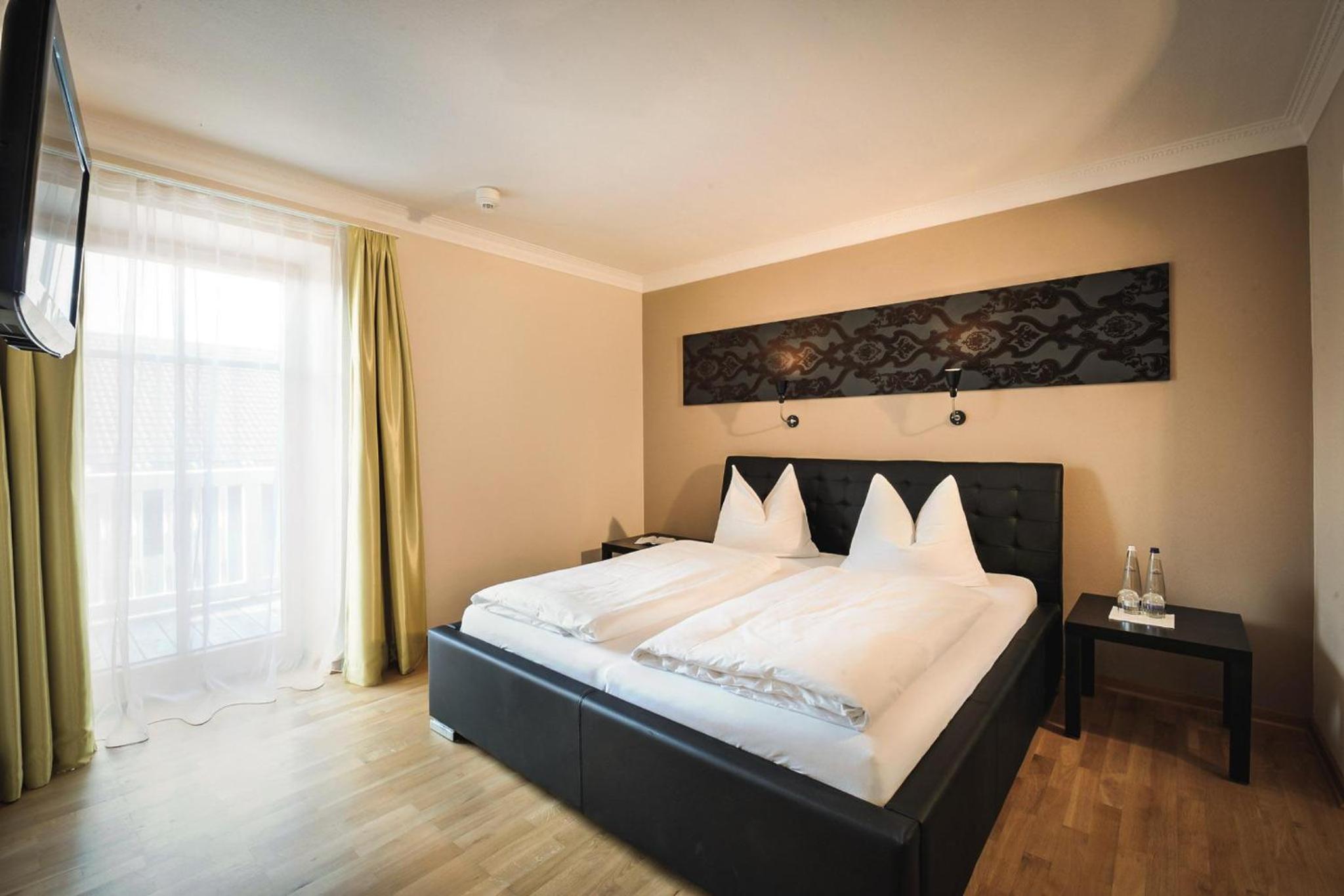 Standard Double Room photo 2