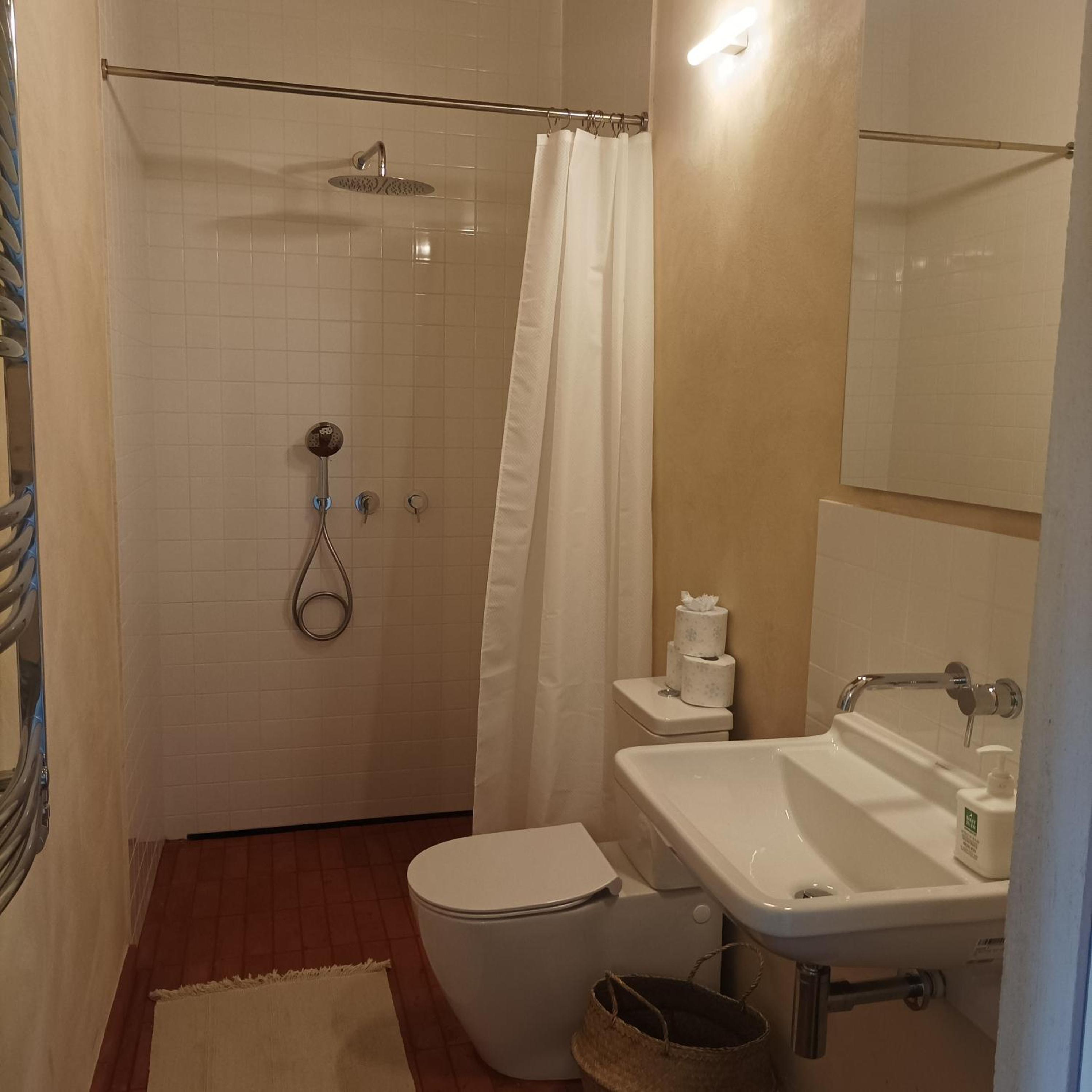 Apartment with Garden View - Photo 5