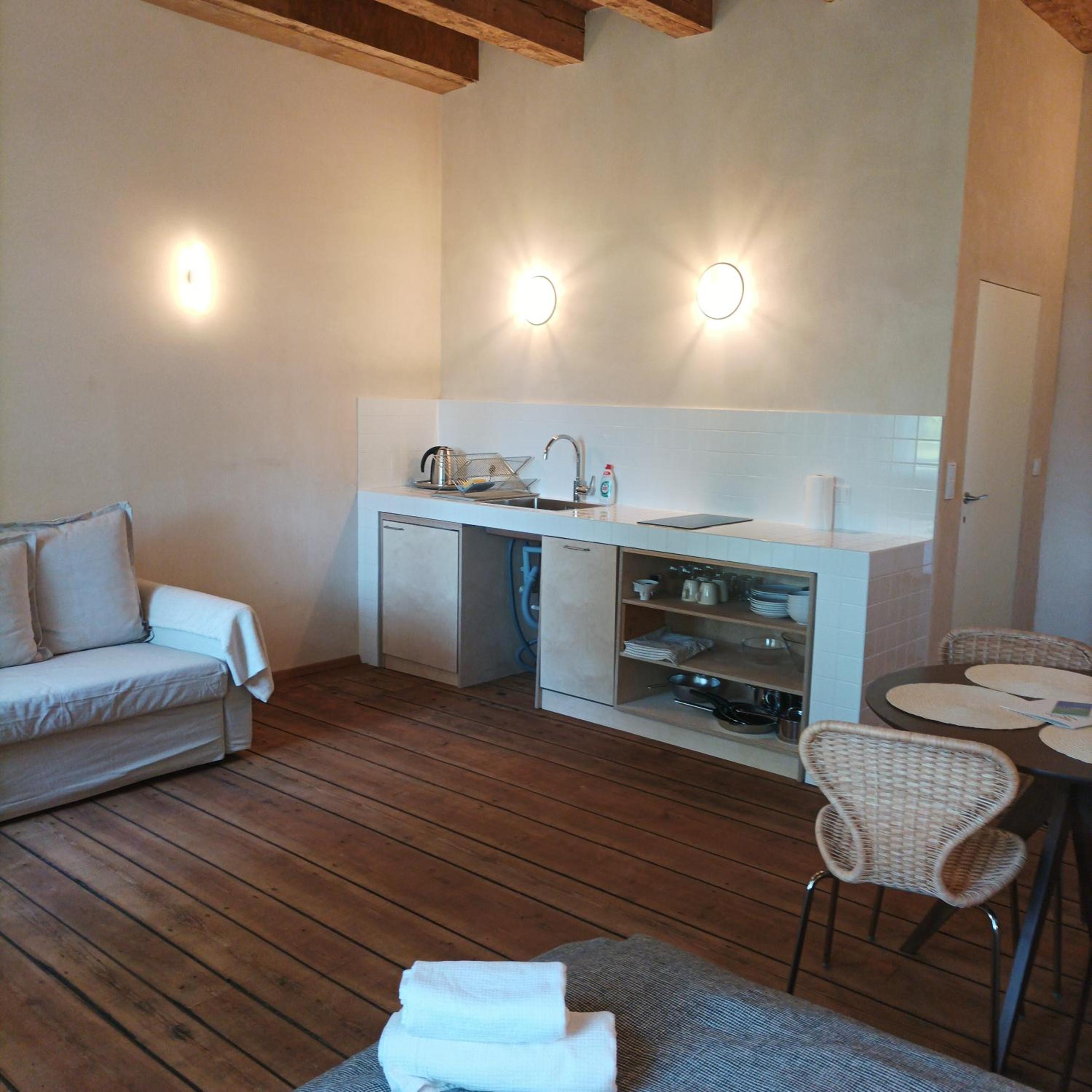 Apartment with Garden View - Photo 4