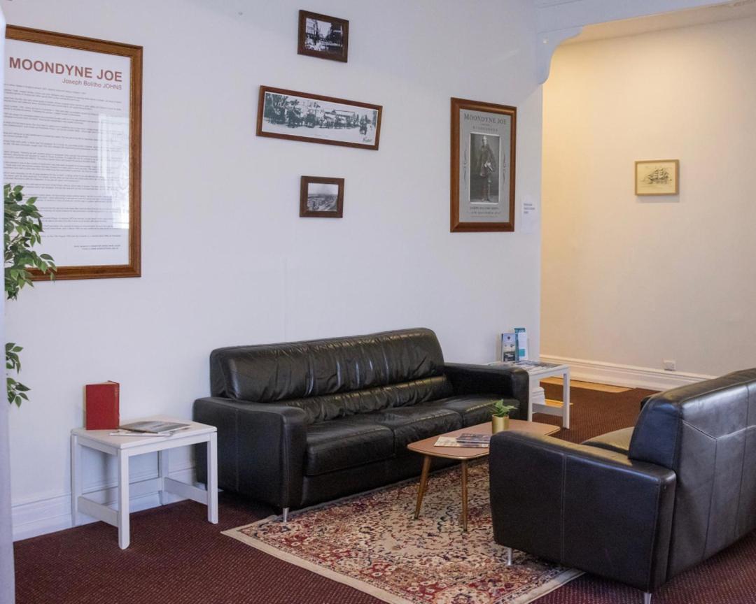 Budget Double Room photo 3