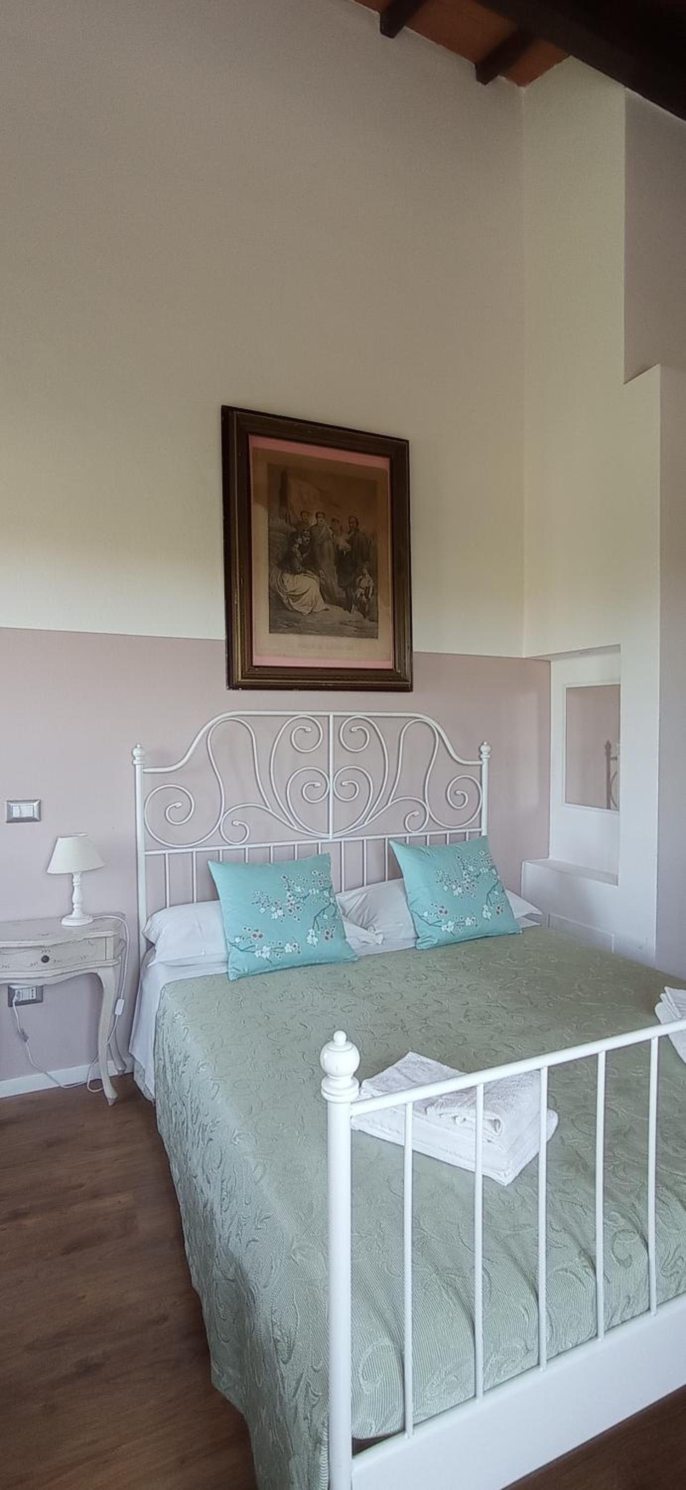Double Room - Photo 8