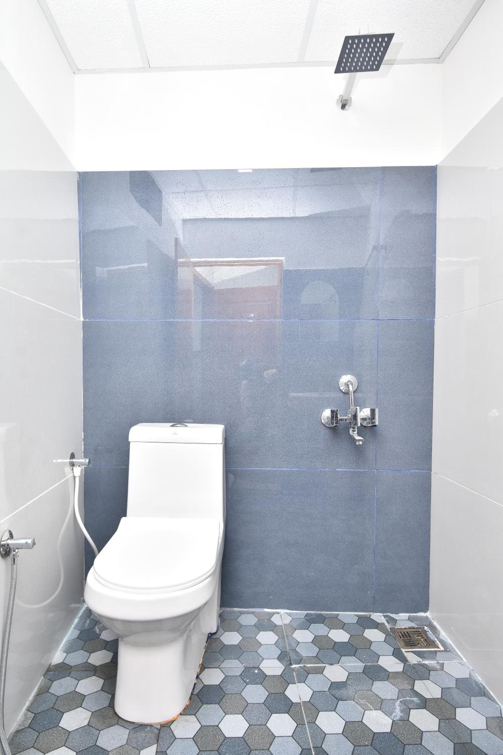 Standard Double Room with Fan photo 2