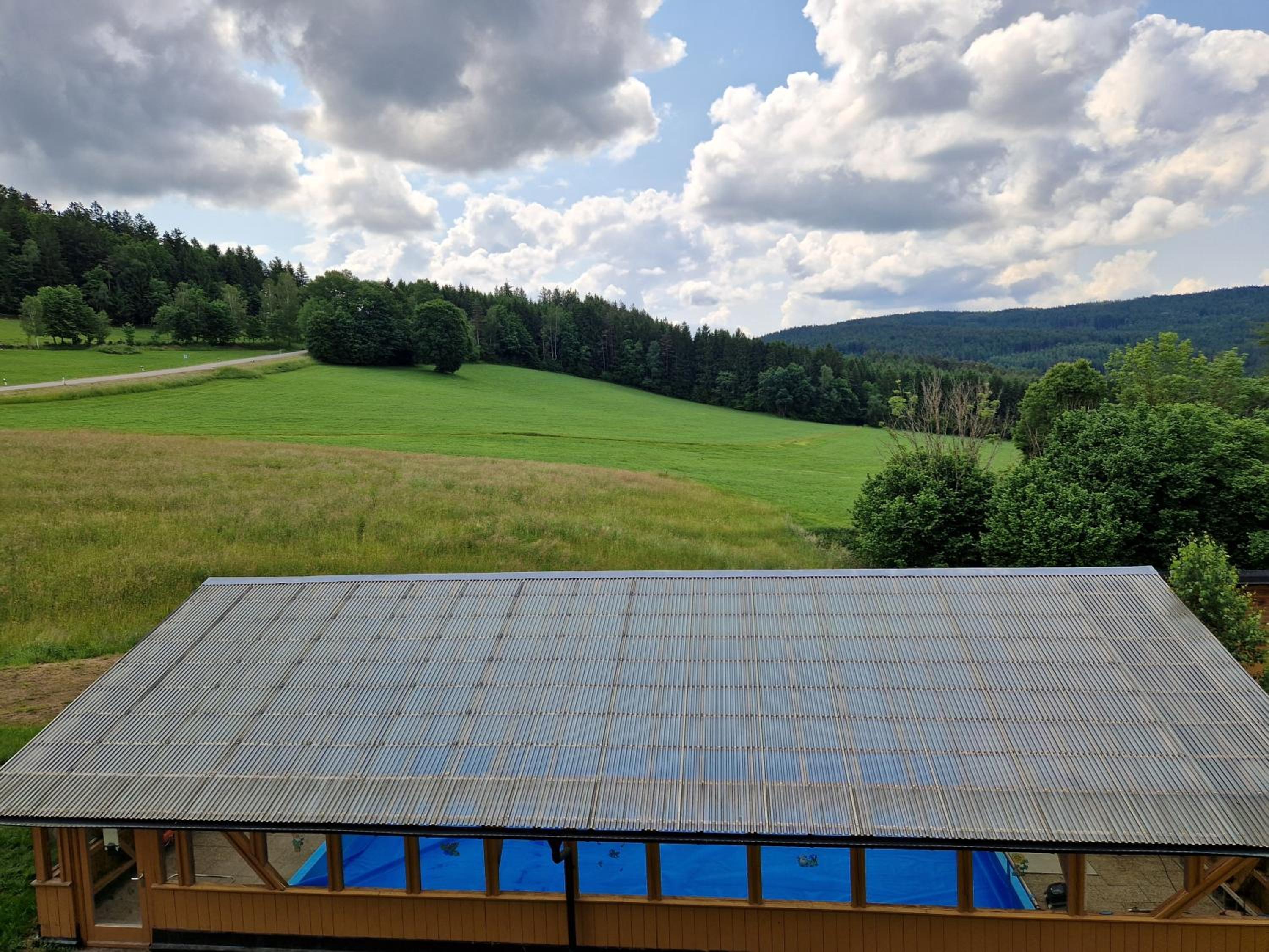 Double Room With Pool View photo 3