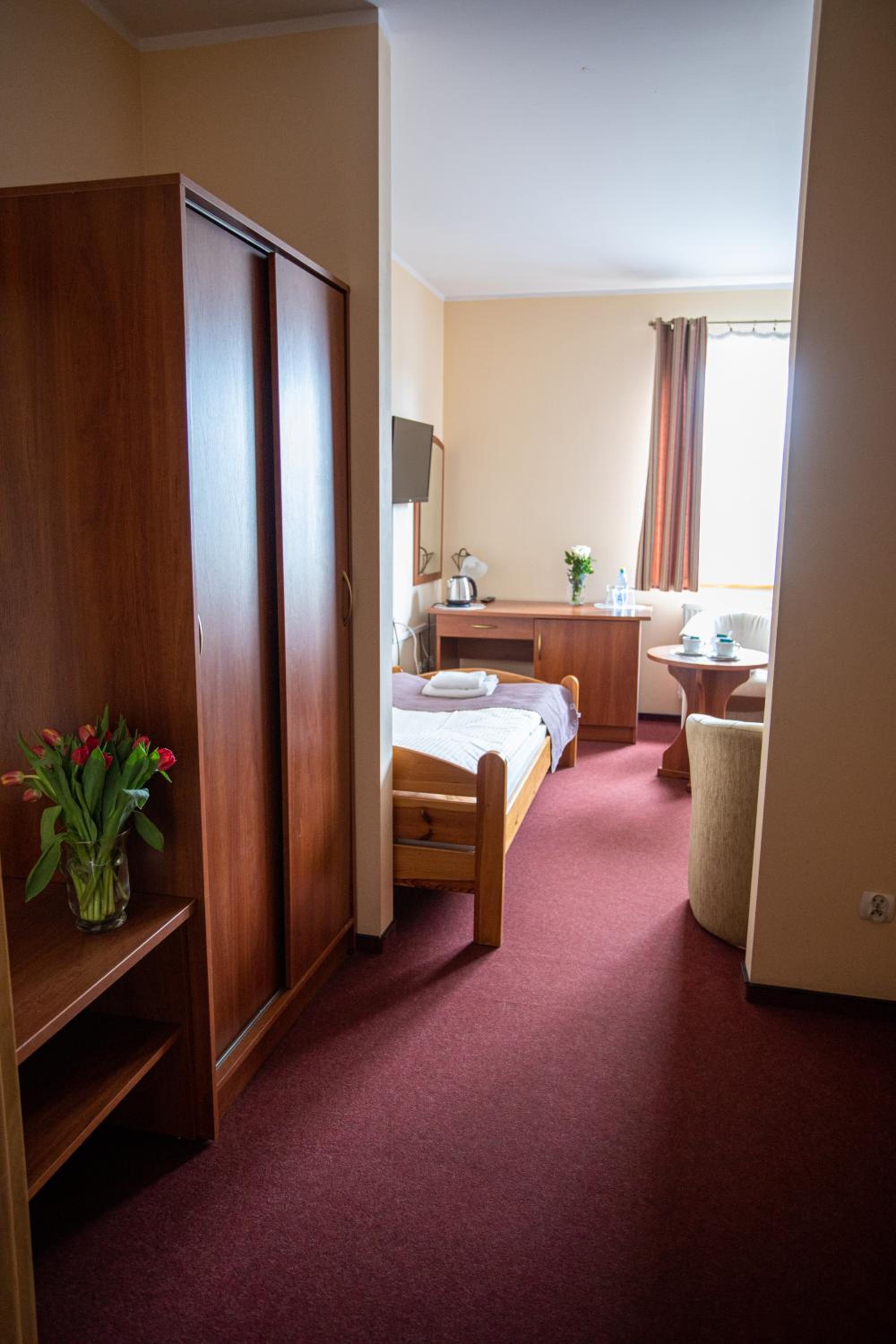 Double Room with Extra Bed photo 1