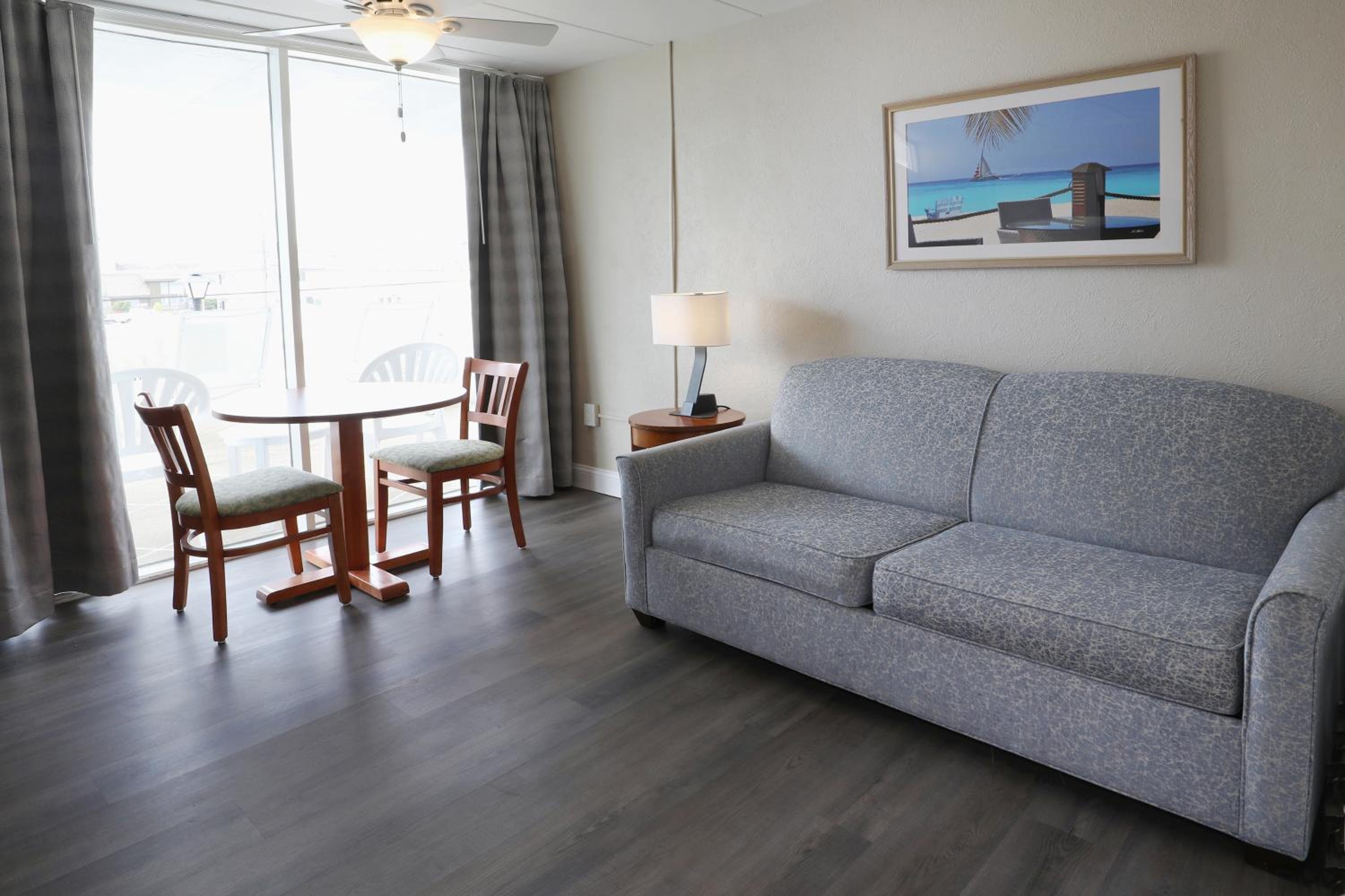 Suite with Pool View photo 2