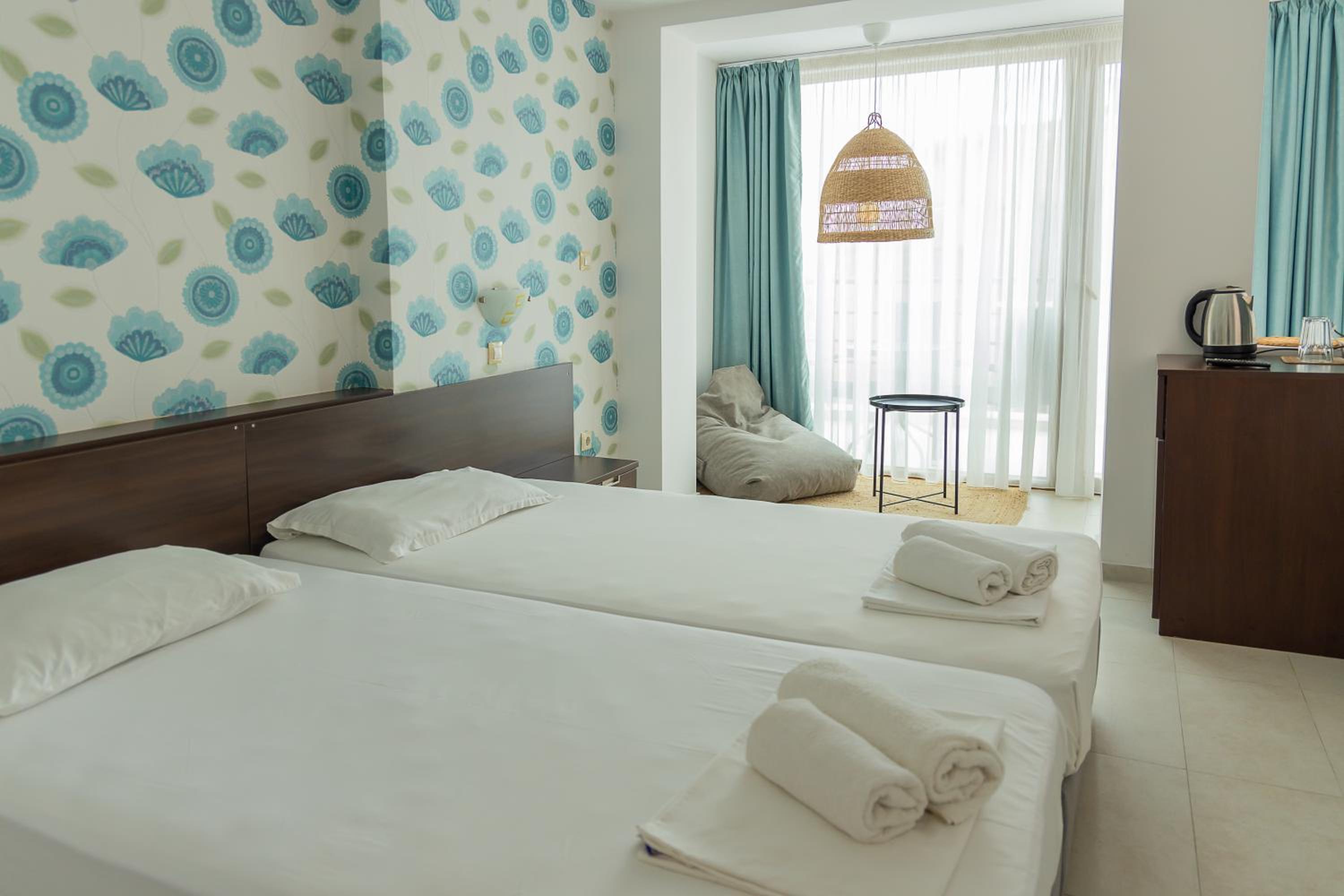 Superior Double Room with Sea View - Photo 5